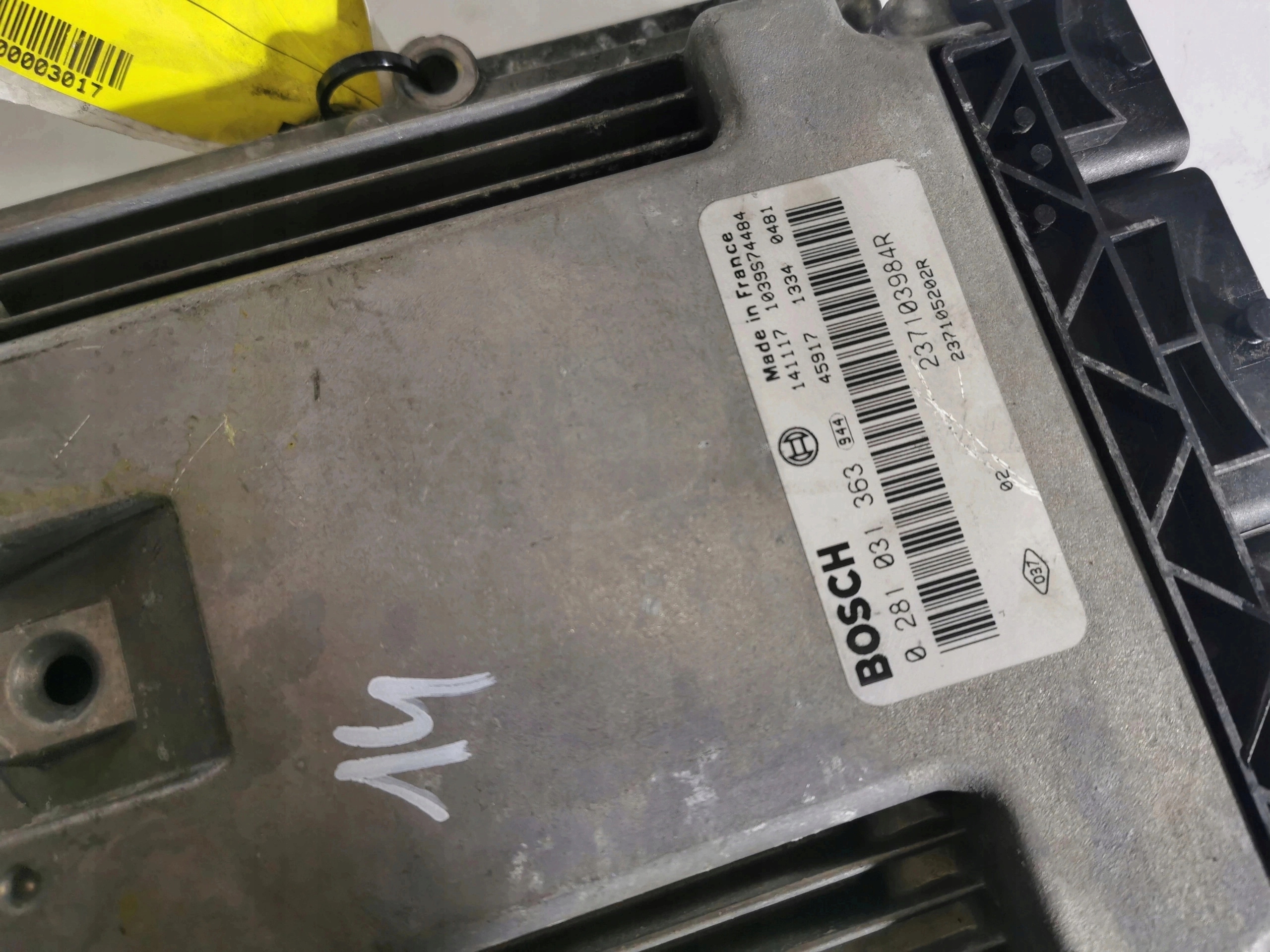 RENAULT TRAFIC 1.6DCI 0281031363 237103984R 237105202R computer ECU come NOW