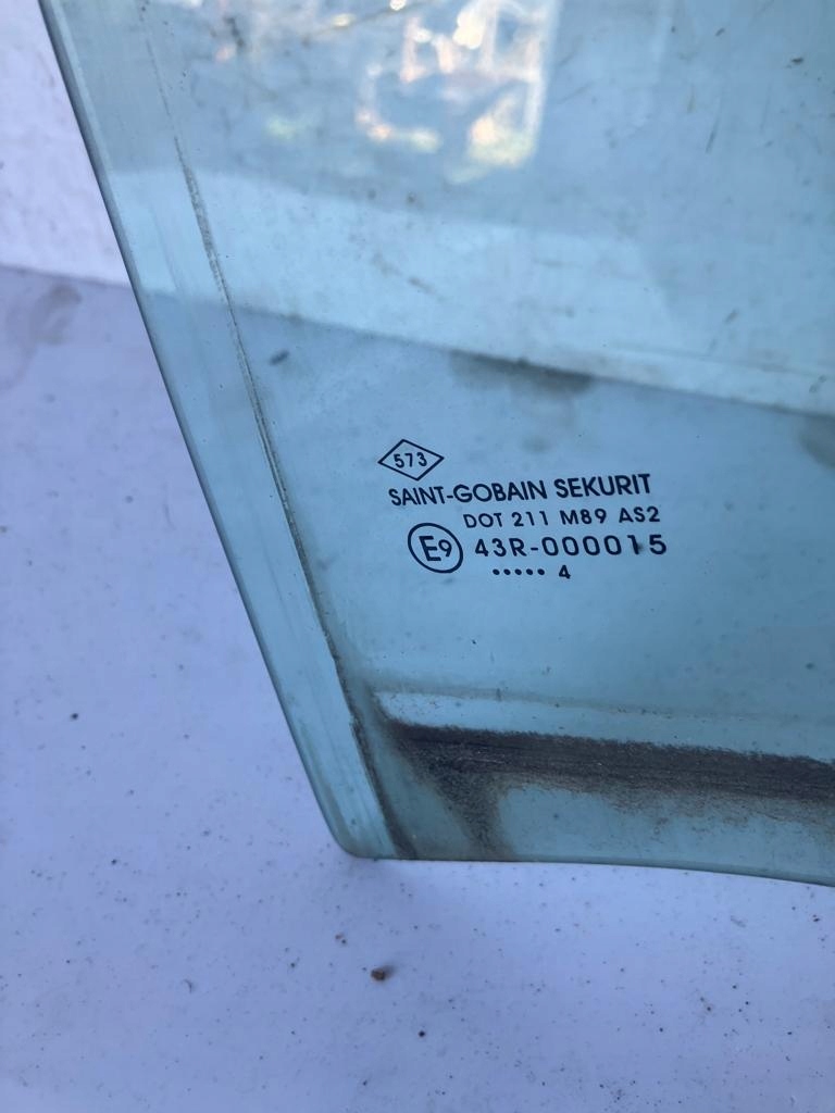 FENSTER Tür links heck SANDERO II 14R