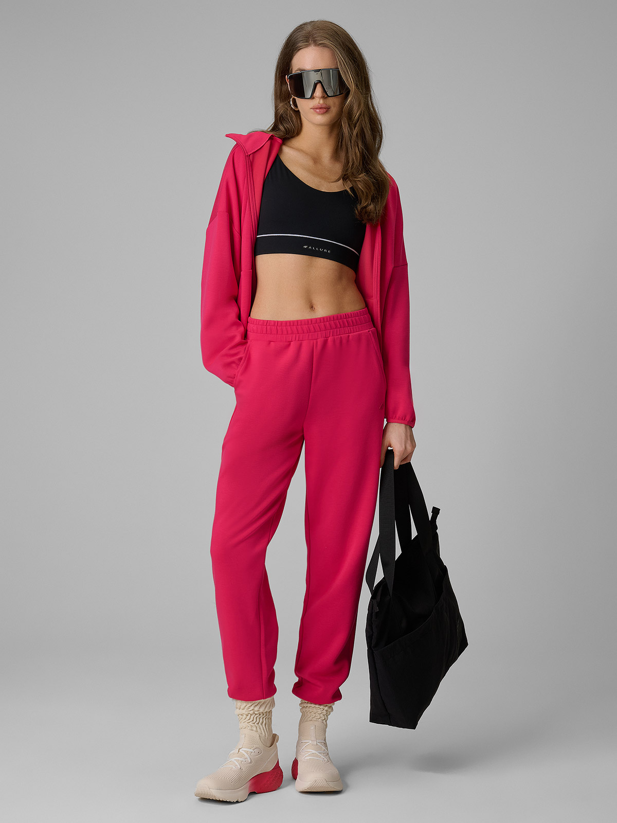 4F Dámské Jogger Kalhoty Růžové Regular Pohodlné S