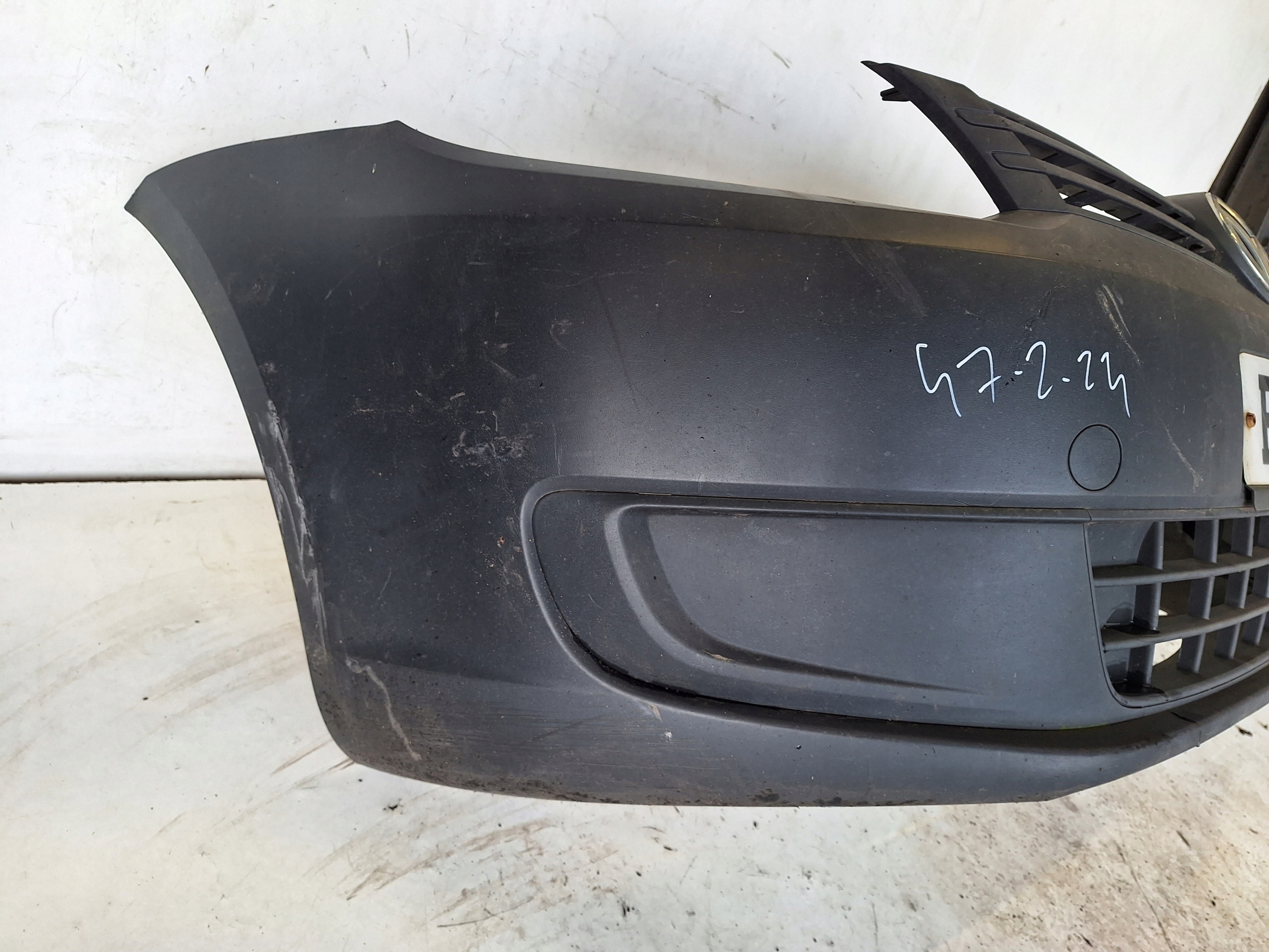VOLKSWAGEN CADDY 11-15 bumper