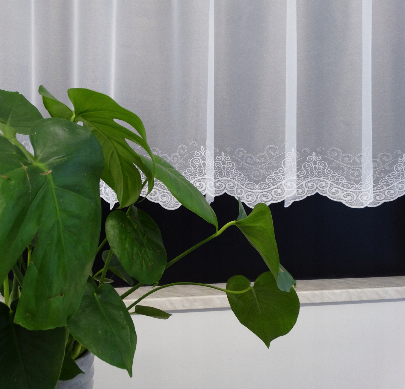 Mg Záclona 35452 Bílá 400x150cm hotová obšitá Bt M Polský