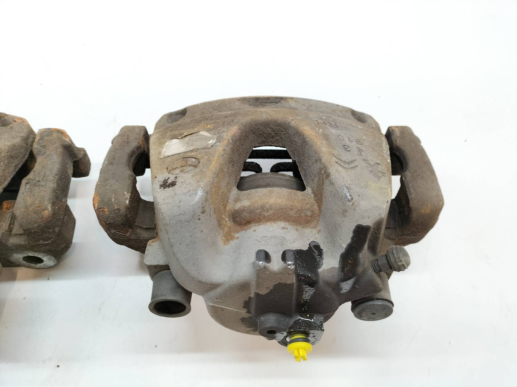 caliper brake left right front 2.0 HDI 180 KM KPL Toyota ProAce II