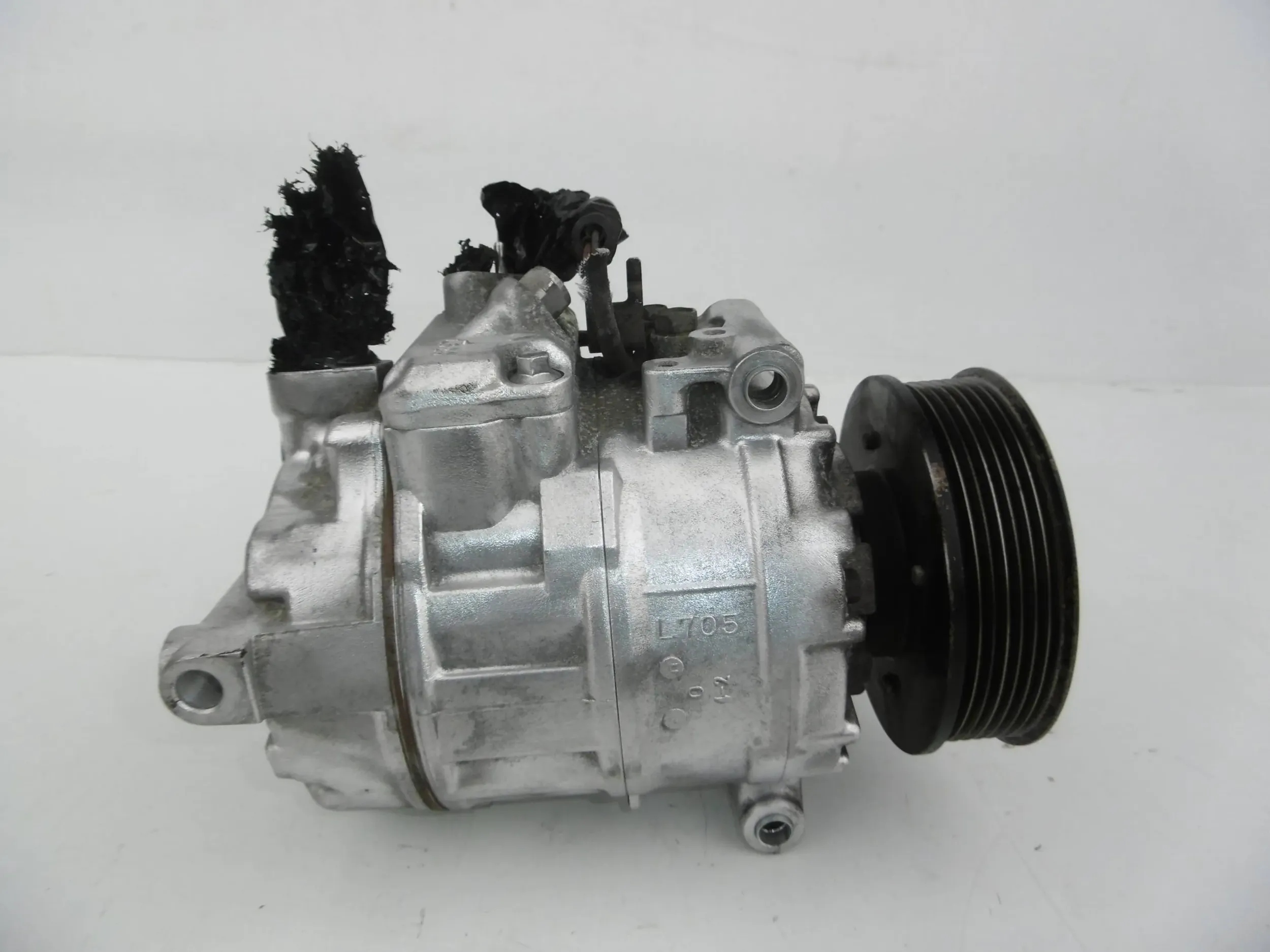 kompresor klimatizaci AUDI Q7 4L 7L6820803G