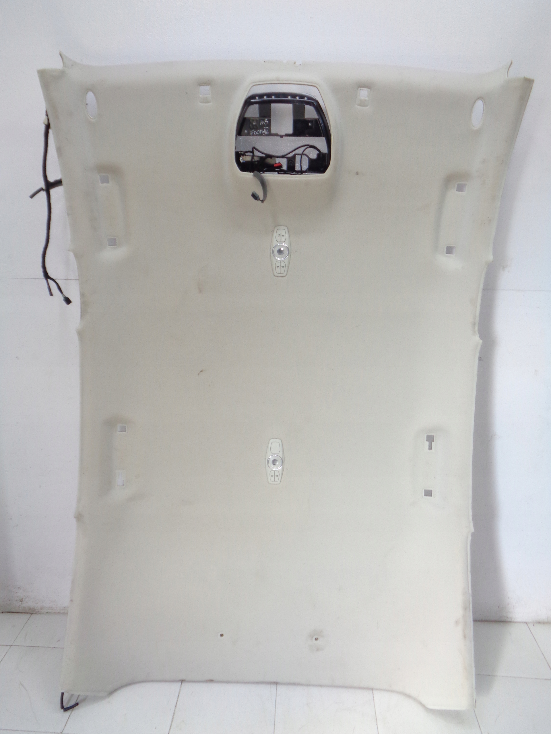 FORD Focus MK3 HB потолок 13r