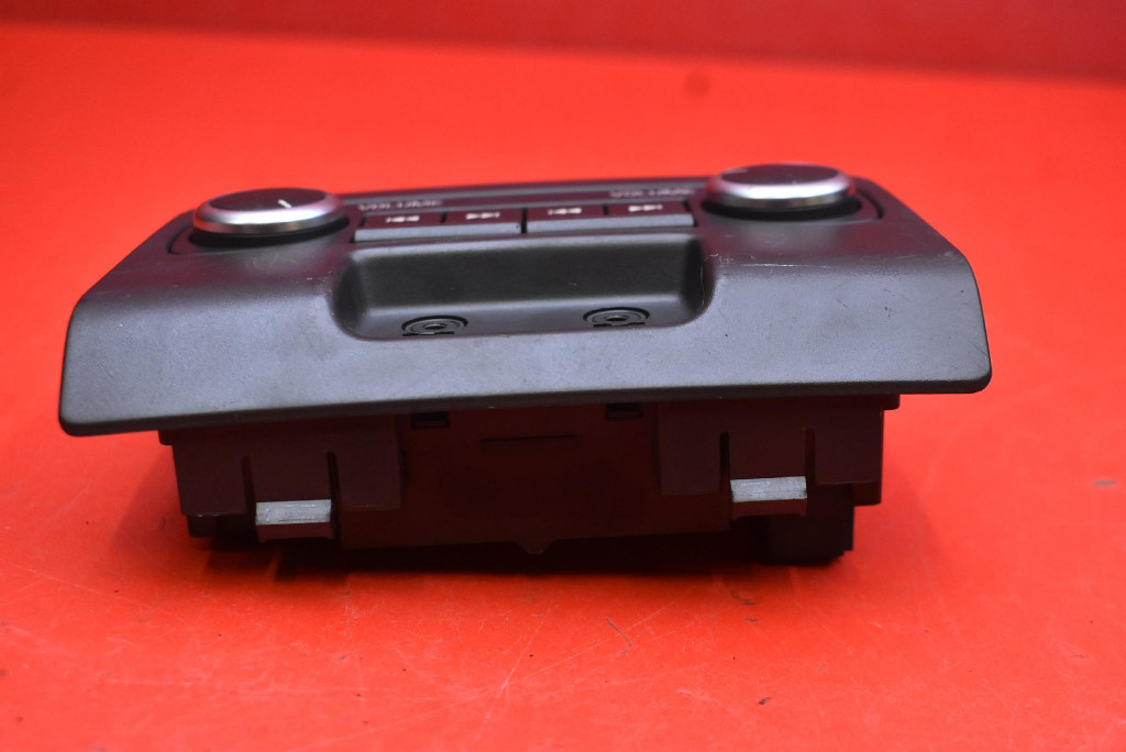 control panel radio 30782066 VOLVO XC60 1 and 08-13