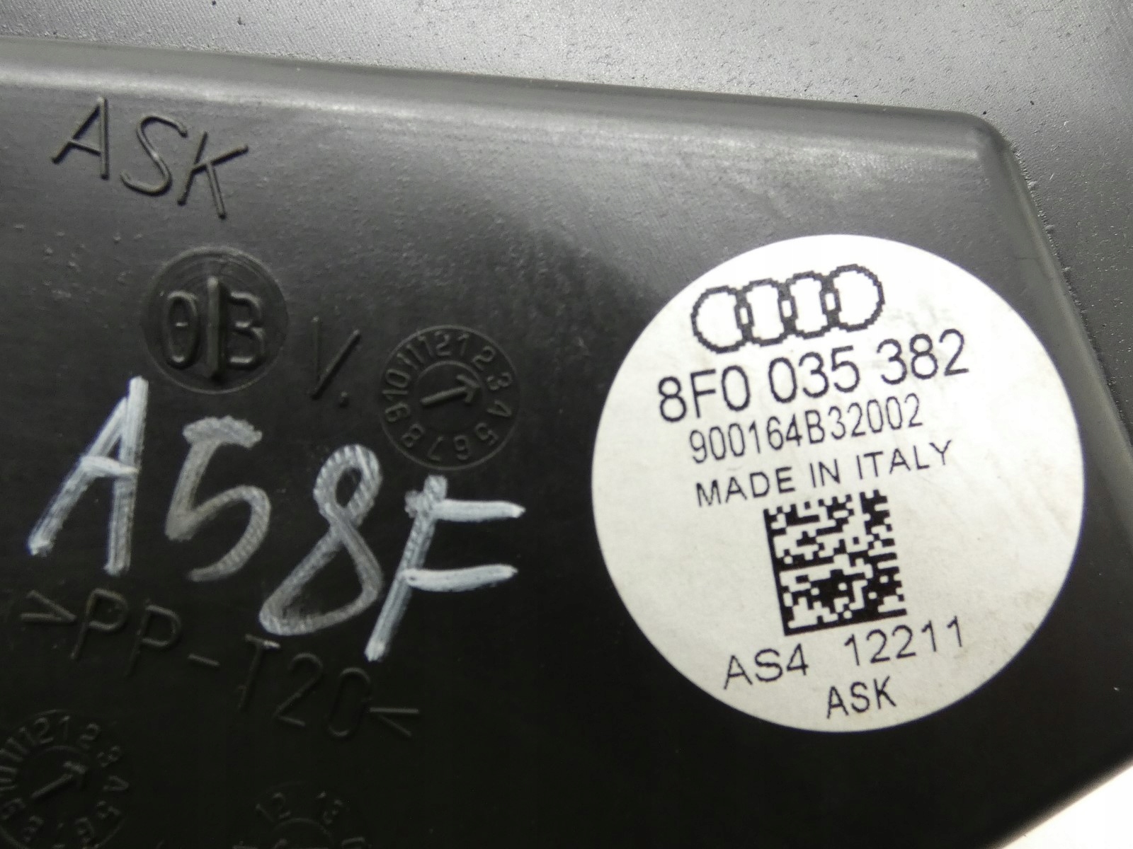 speaker SUBWOOFER subwoofer BASOWY AUDI A5 8F 8T CABRIO 8F0035382