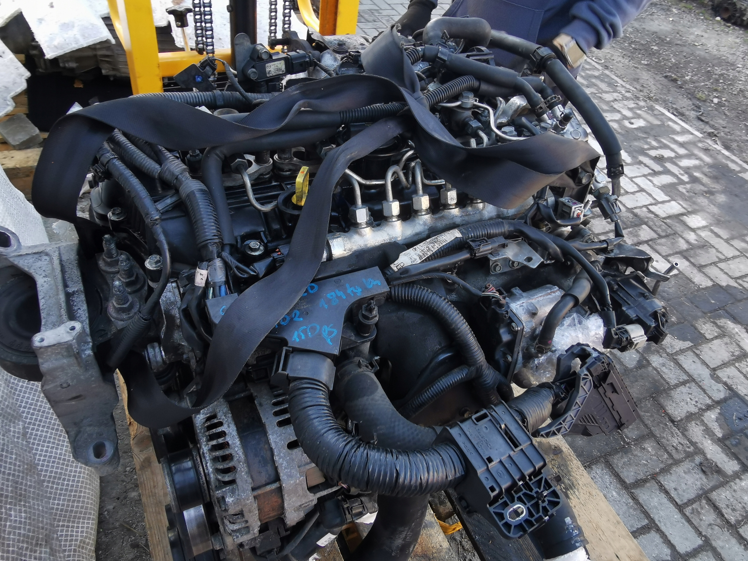 MAZDA 6 3 CX-3 CX-5 2.2 SKYACTIV SH01 SH02 SHY4 SHY6 SILNIK KOMPLETNY 150ps Typ samochodu 4x4/SUV Samochody osobowe