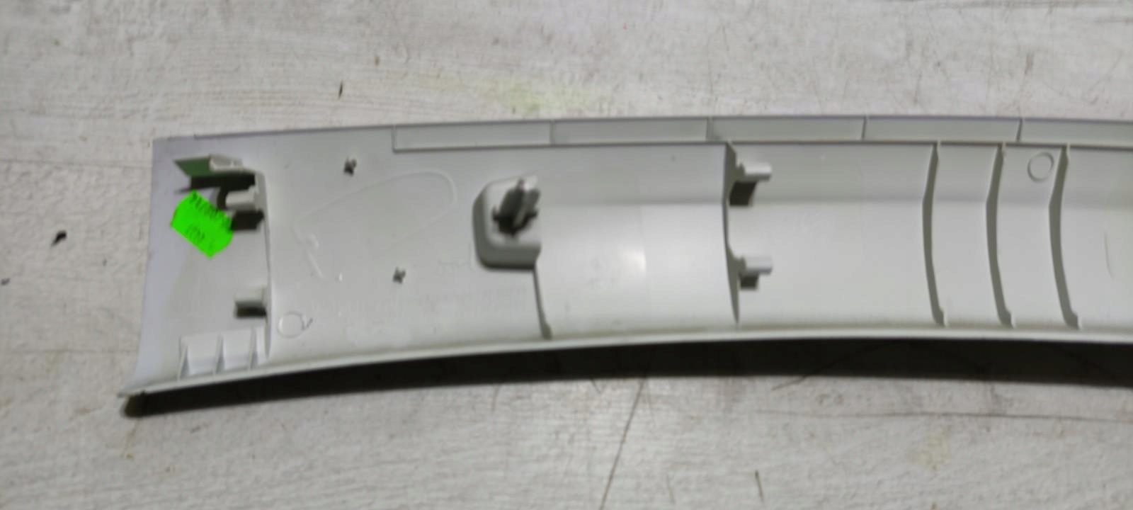 Blende Abdeckung slupka A rechts Peugeot 2008 14r