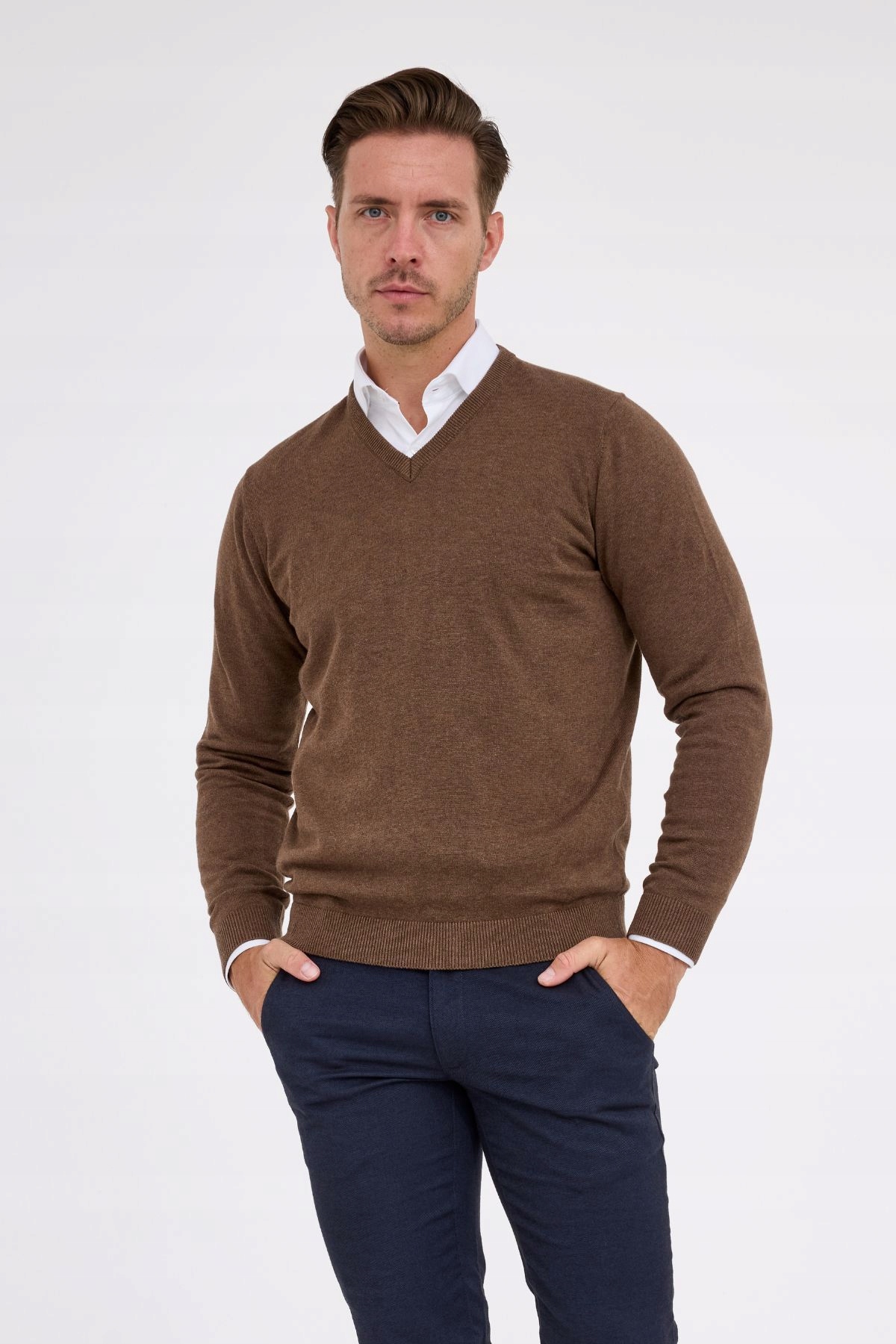 Hnědý pánský svetr V-neck 3XL