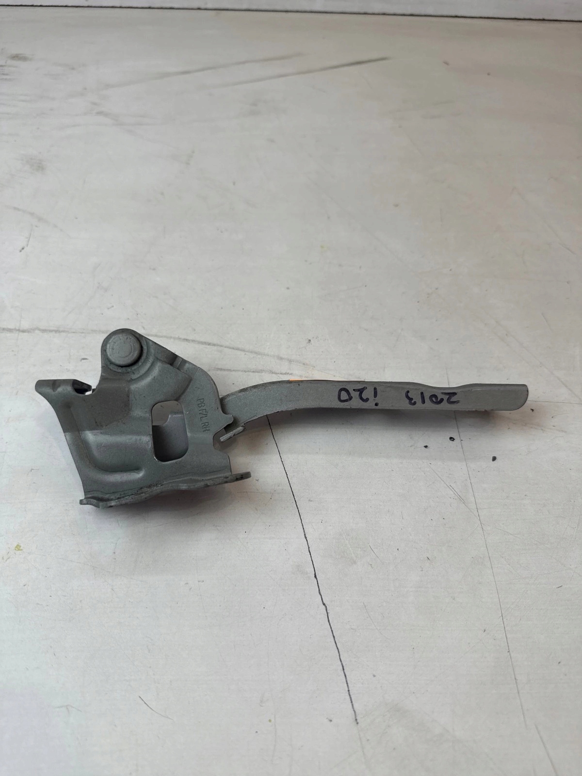 hinge bonnets front front right Hyundai I20 and lift 12-14