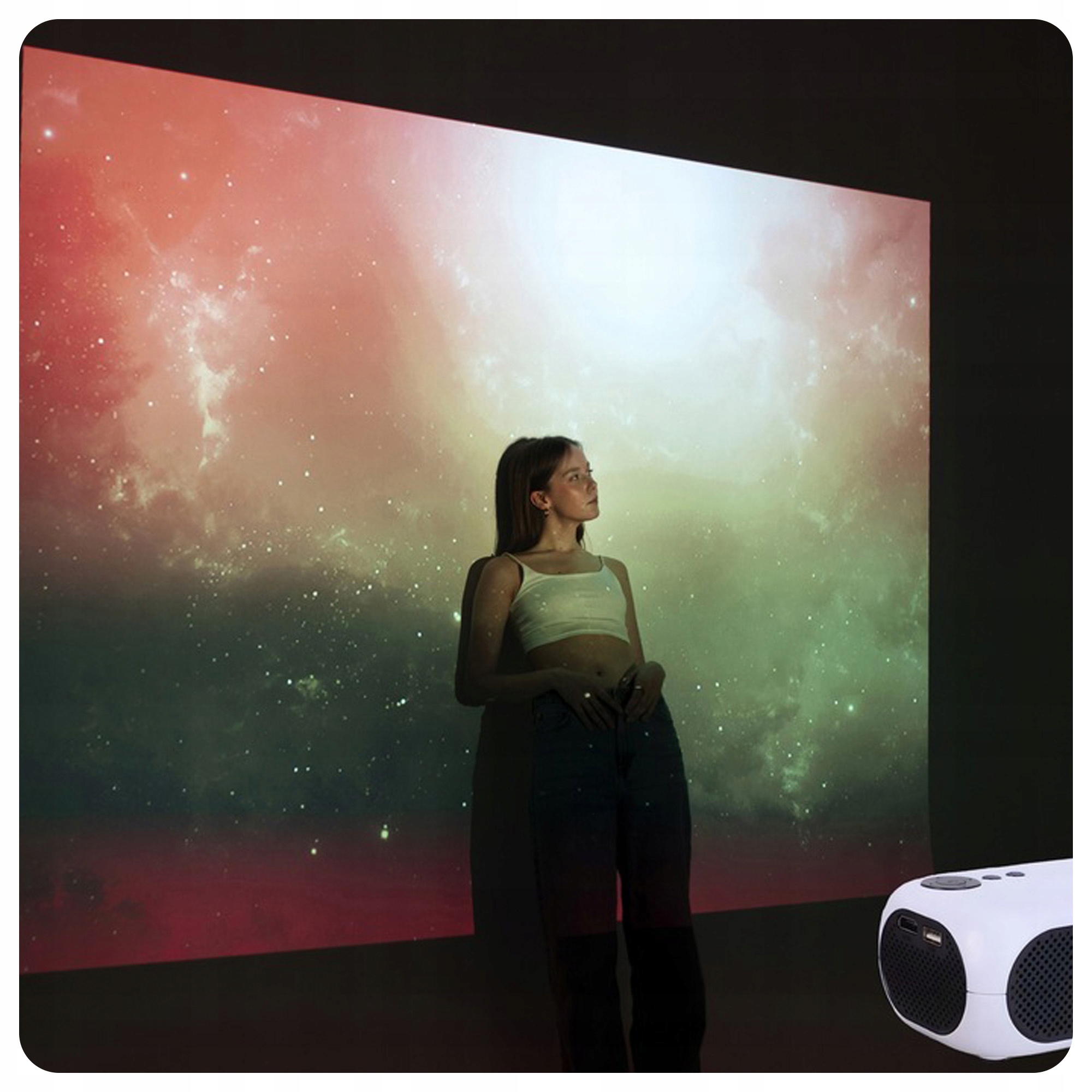 PROJEKTOR RZUTNIK FULLHD MULTIMEDIALNY SMART TV PRZENOŚNY USB HDMI MICROSD Waga produktu z opakowaniem jednostkowym 1 kg