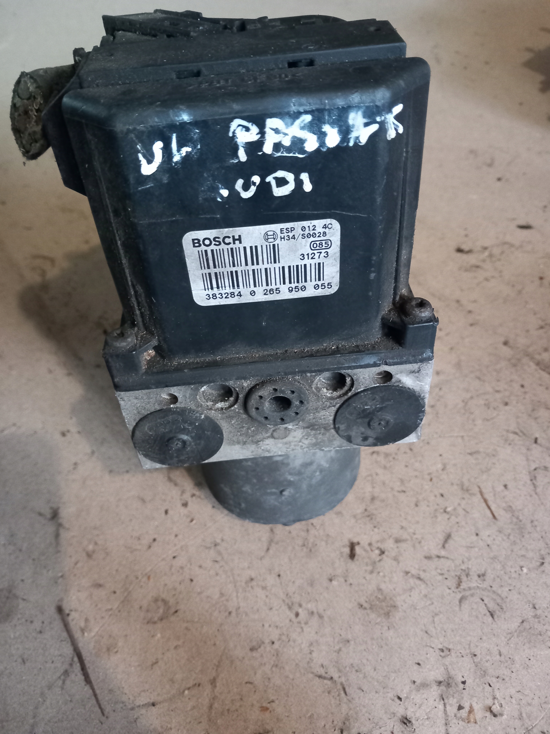 насос ABS A6 C5 vw PASSAT B5 4B0614517G 0265950055