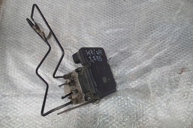 JEEP GRAND CHEROKEE насос ABS 00003384C200