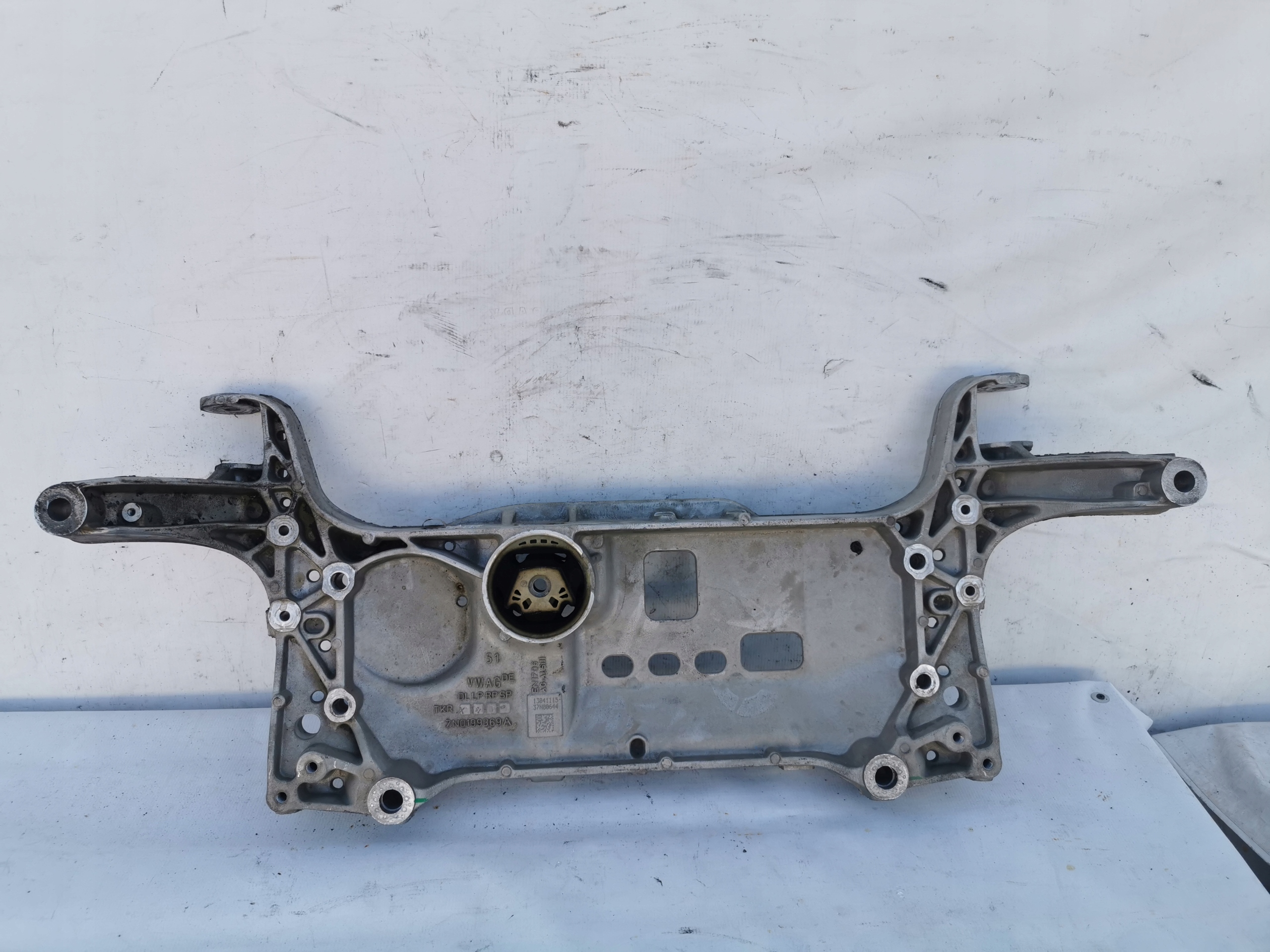 Сани тележка Траверс VW 7N0199369