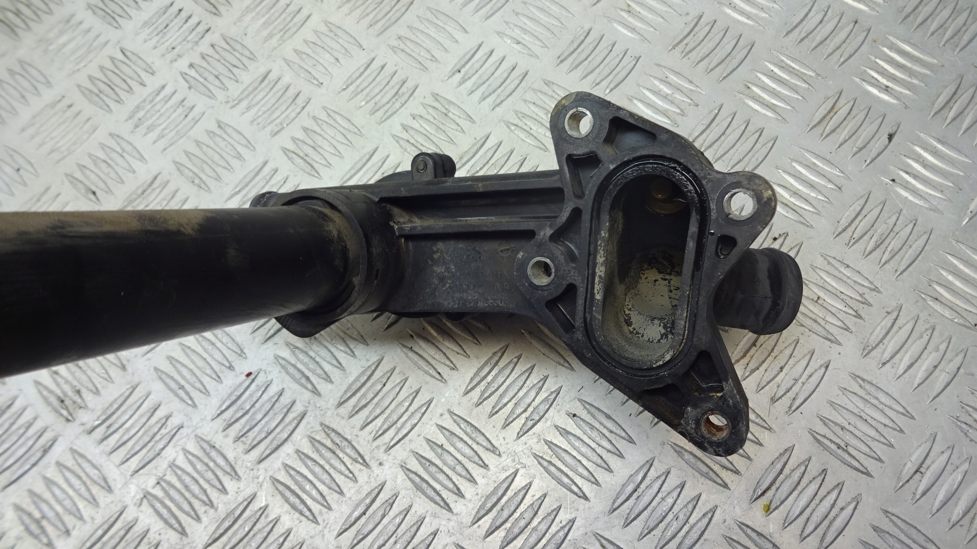 OBUDOWA TERMOSTATU SKODA FABIA I 1.2 03C121111B Typ samochodu Samochody osobowe