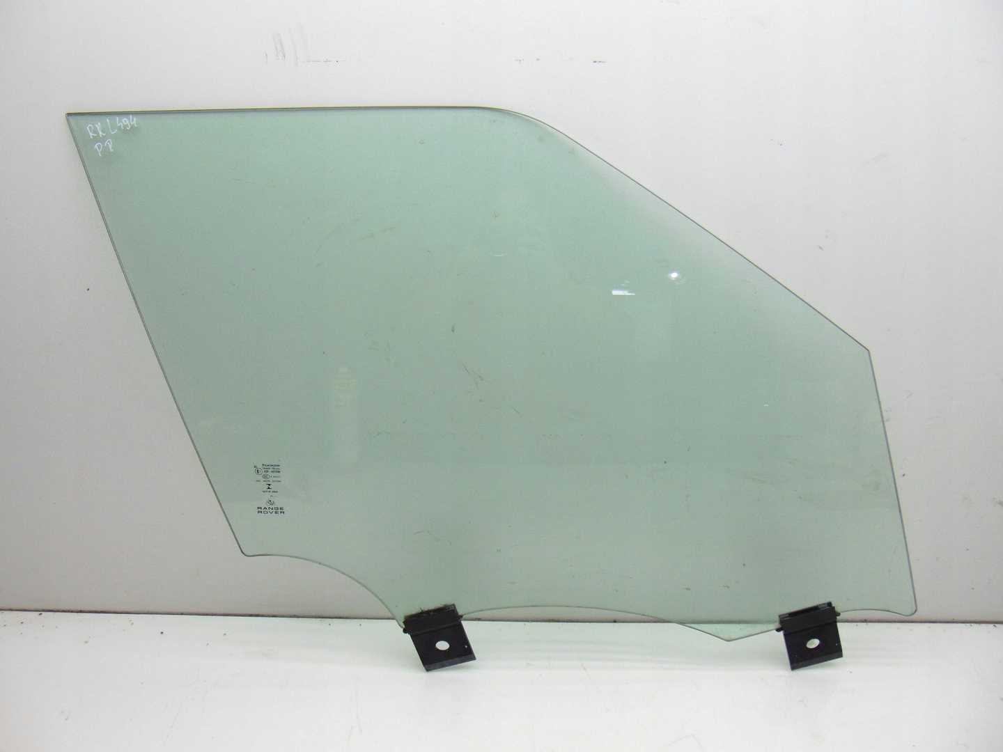 Скло передньої правої двері RANGE Rover SPORT L494