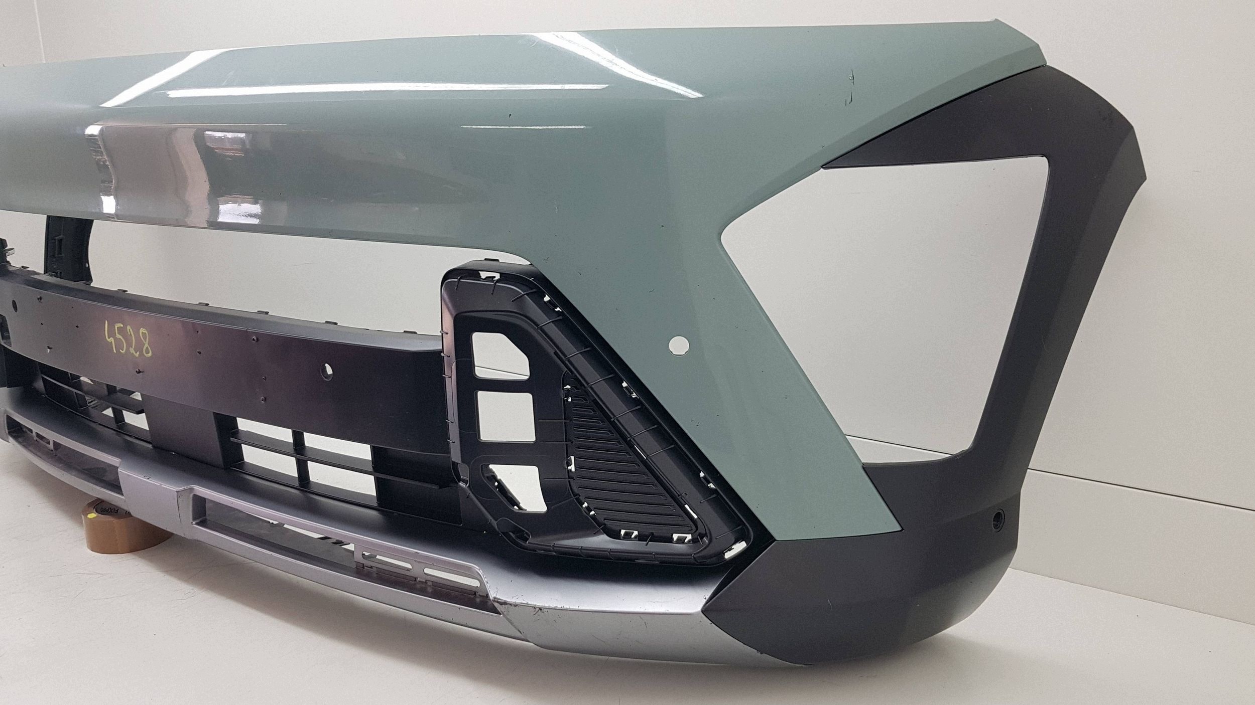 HYUNDAI KONA 2 II 2023 - bumper front 86511-BE000