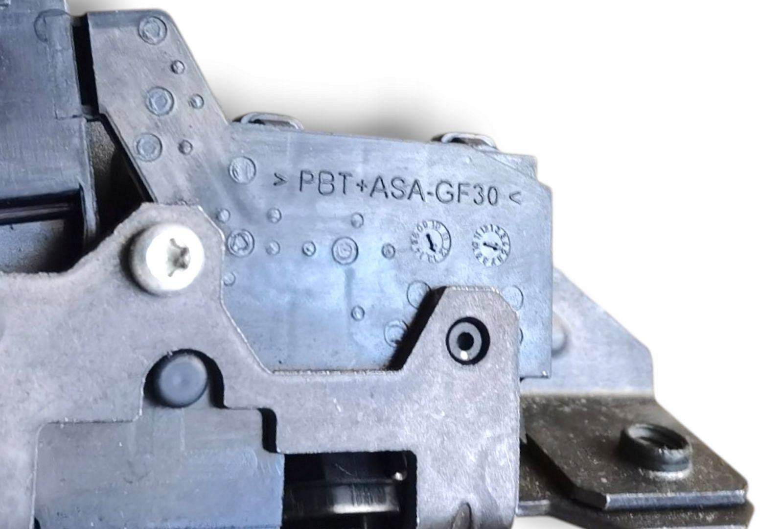lock bonnet boot Opel Astra J facelift 2013 13587646
