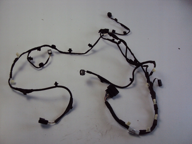 JX6T-14B446-GEAB - УСТАНОВКА PDC ПЕРЕДНЯ FORD FOCUS MK4 2018-