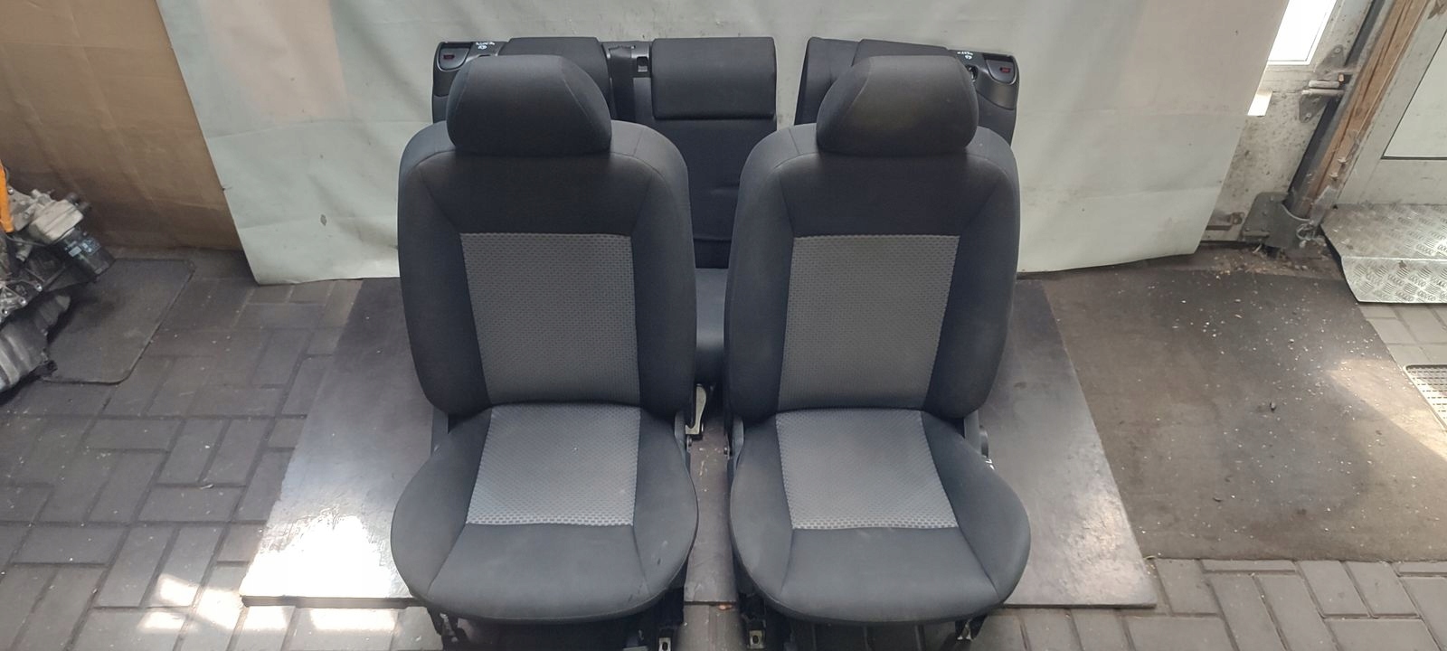 Siège Sièges komplet Mercedes W169 1,5 Essence 5D
