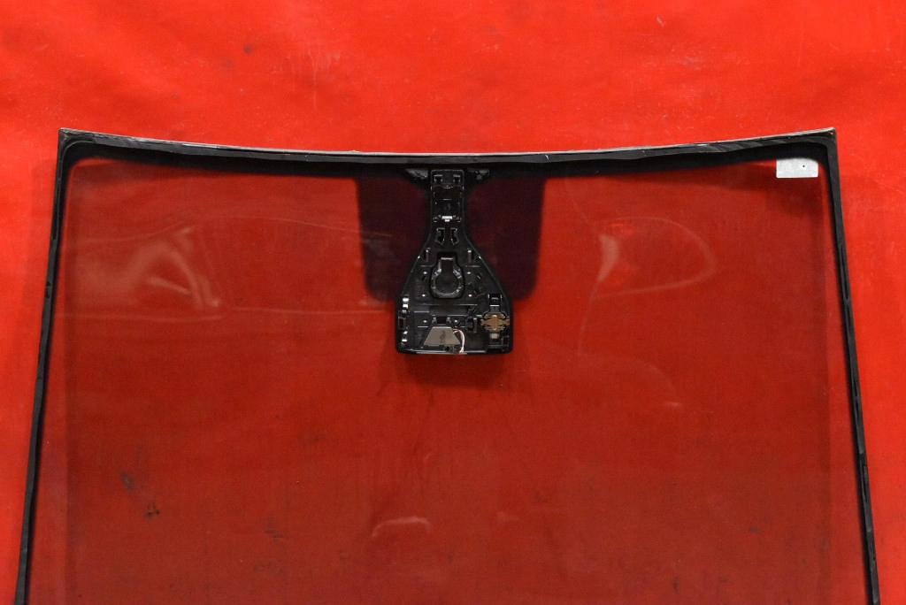 windscreen front iron VW ID3 ID.3 5D HB 19-21