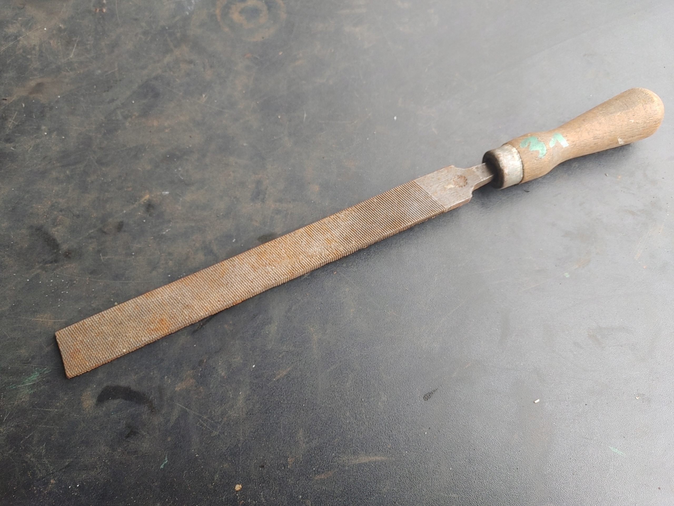 STARY PILNIK Z OKRESU PRL DŁUGOŚĆ 310 mm SOLIDNY OKAZJA POLECAM
