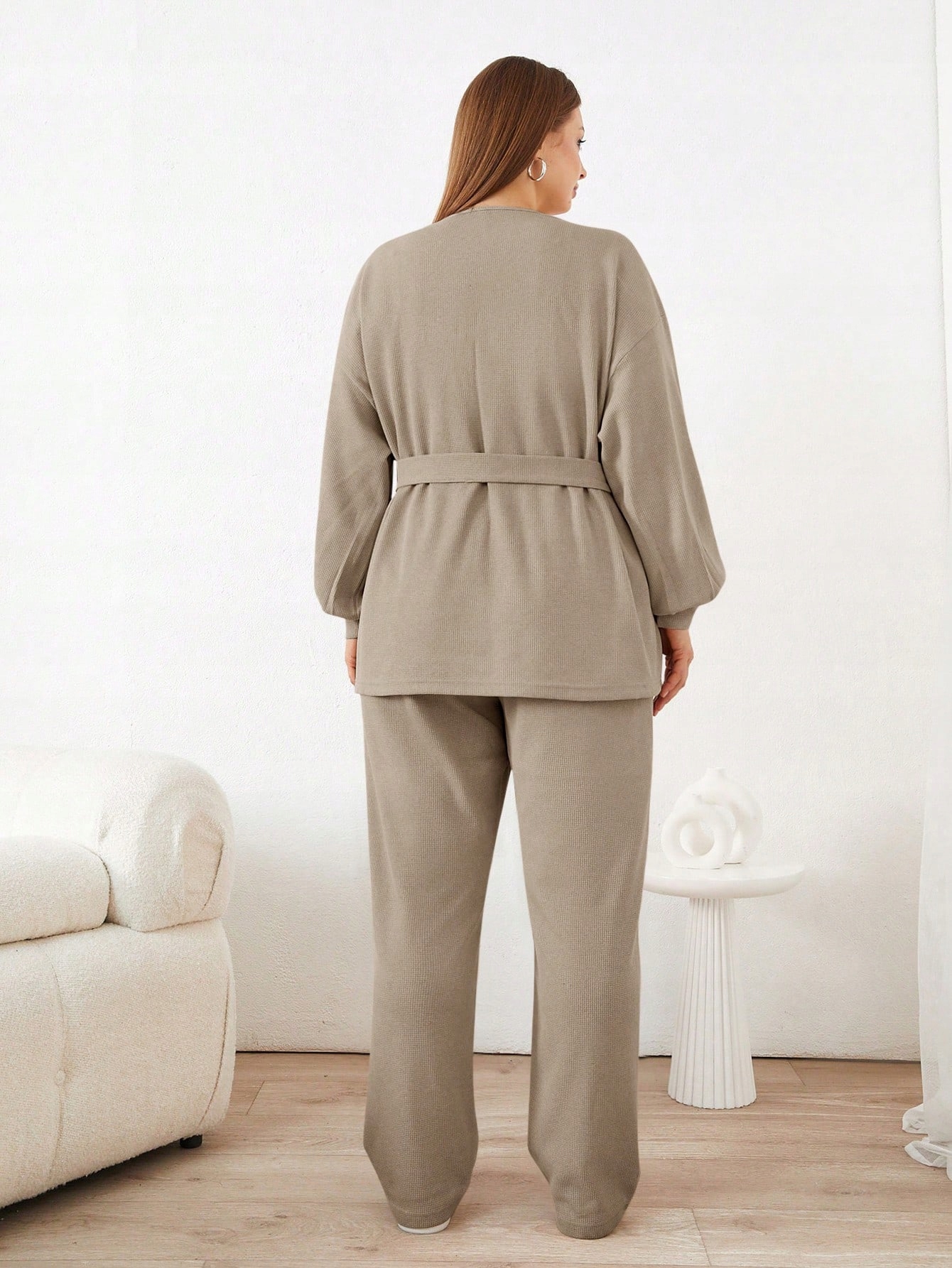 Dámský Béžový Oversize Komplet S Ležérním Páskem Shein 5XL 50