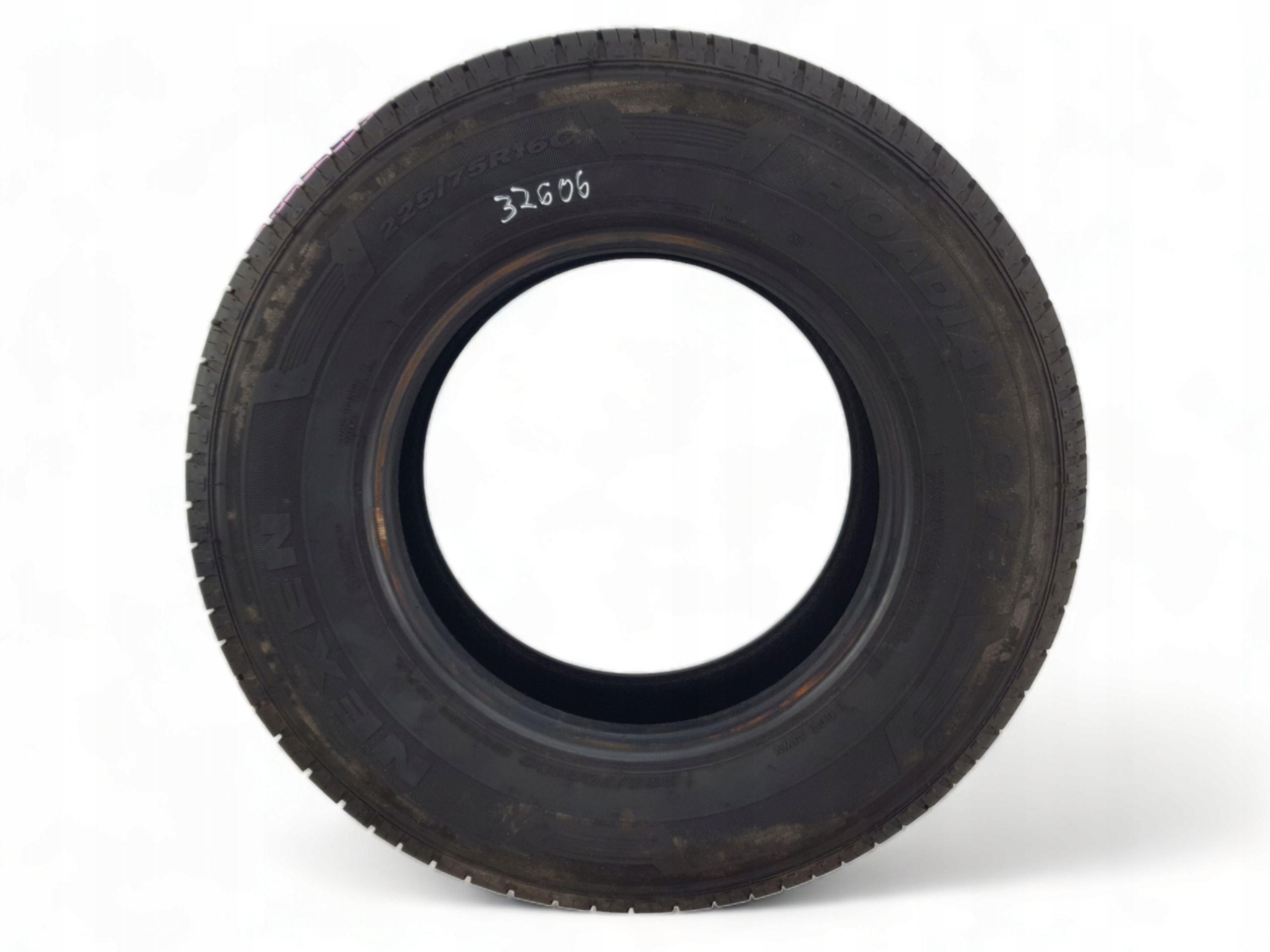 Letná pneumatika Nexen Roadian CT8 225/75R16C 121/120S 9,1mm