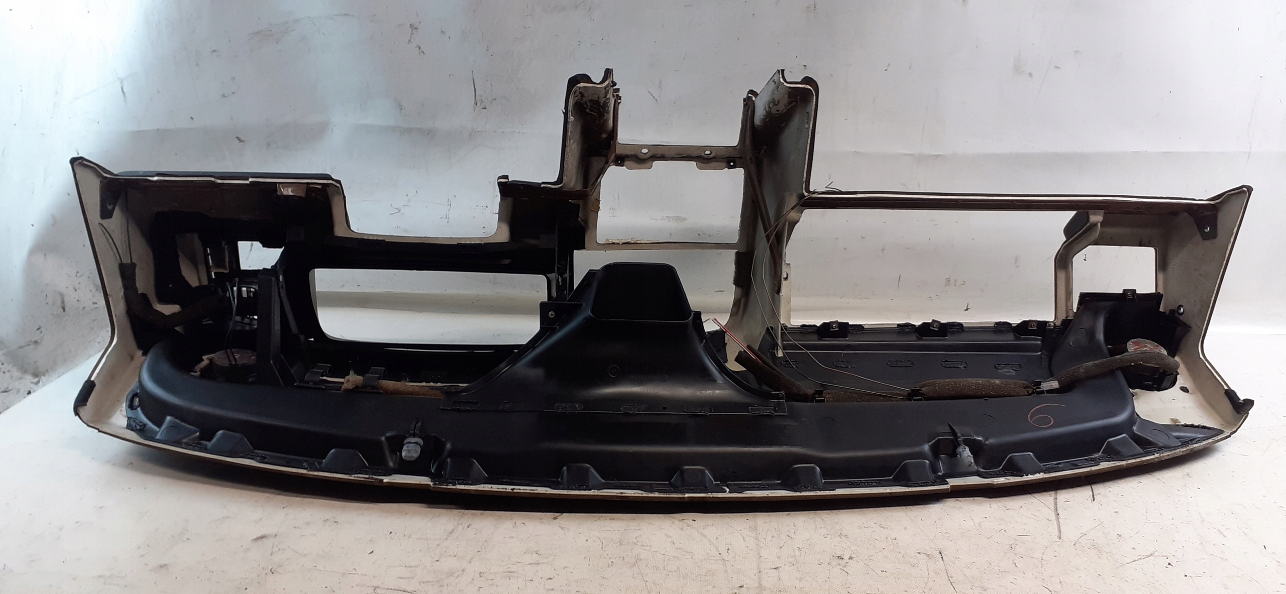 VW PASSAT B3 dashboard instrument panel 357857003