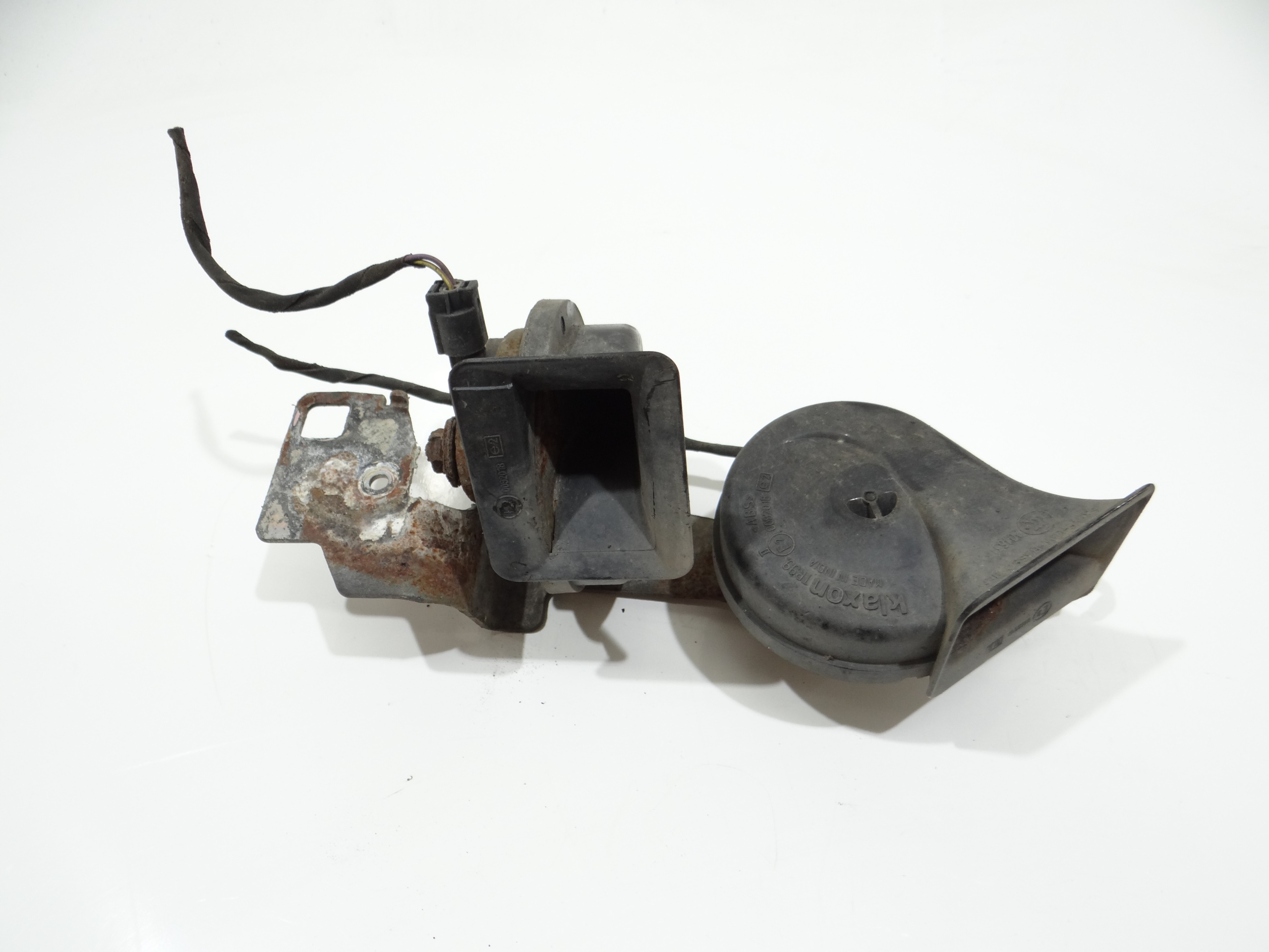 KLAKSONY KOMPLET BMW E60 E61 6935709