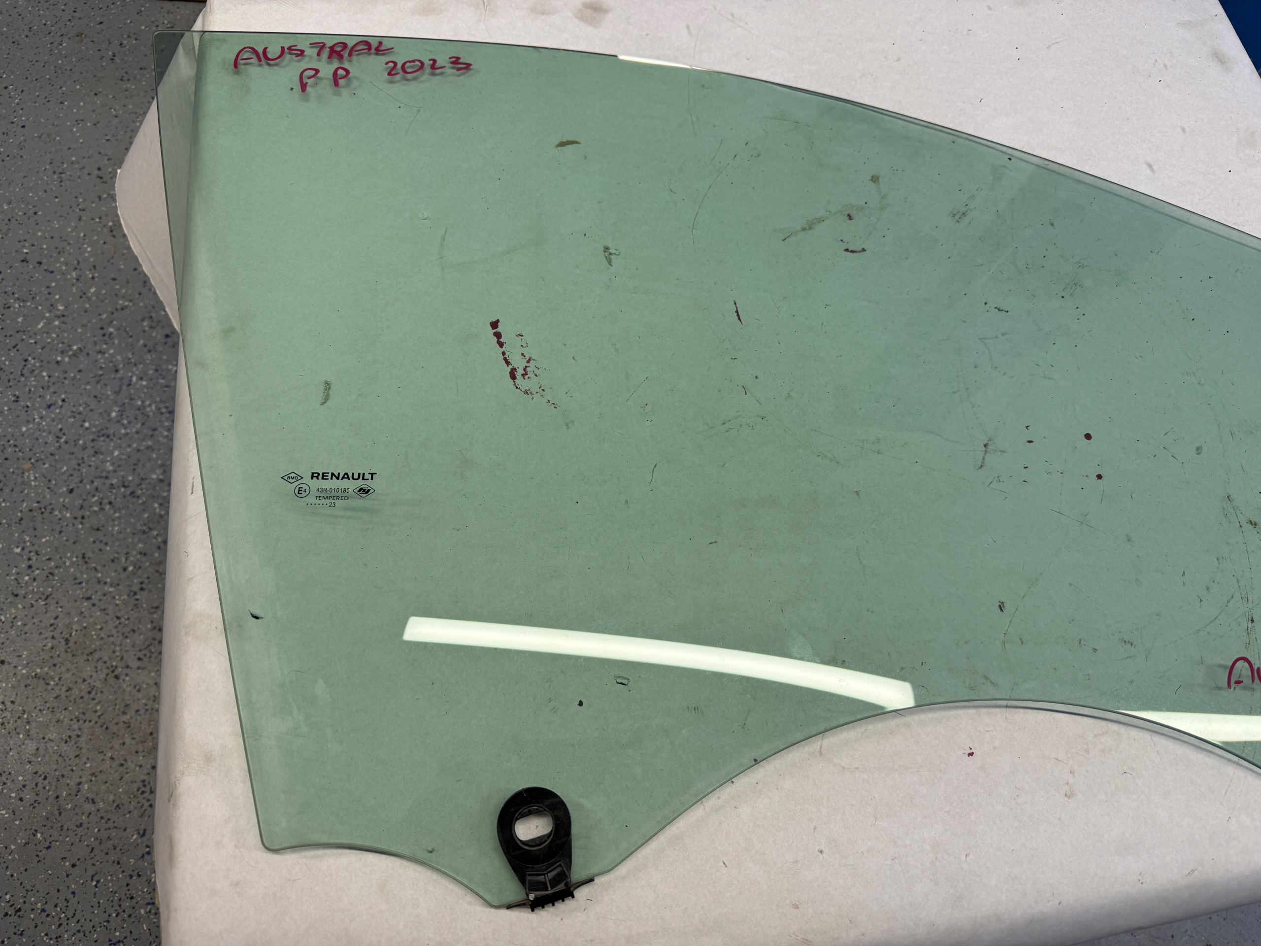 RENAULT AUSTRAL window door side right front 2023R 43R-010185