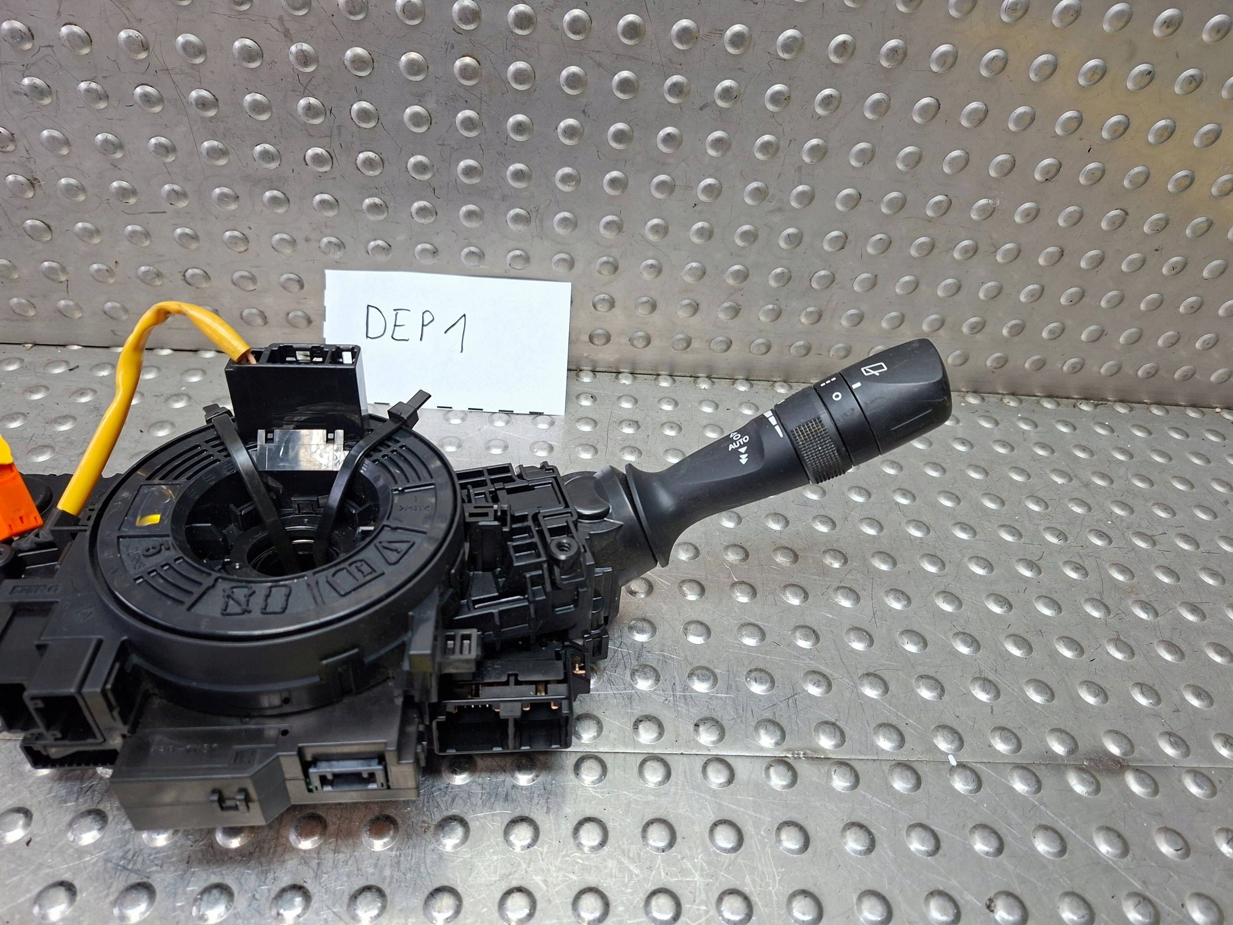 steering wheel levers and controls control ring TOYOTA RAV4 12
