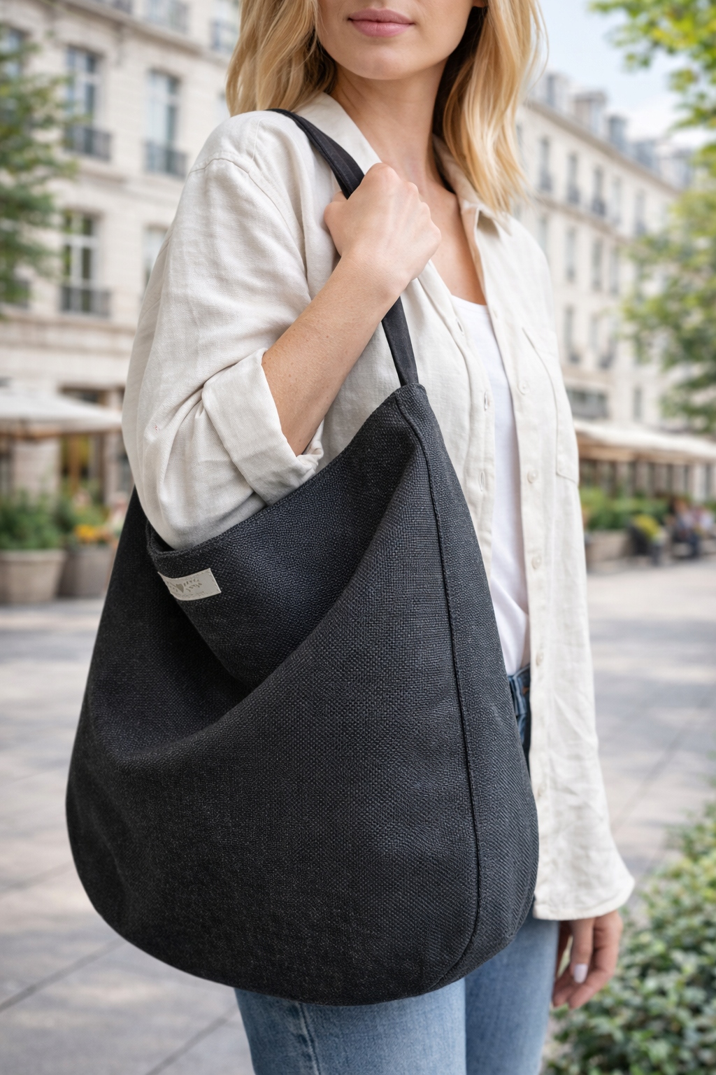 Velká černá taška s propletením XXL přes rameno pro městskou pláž na léto, prostorná