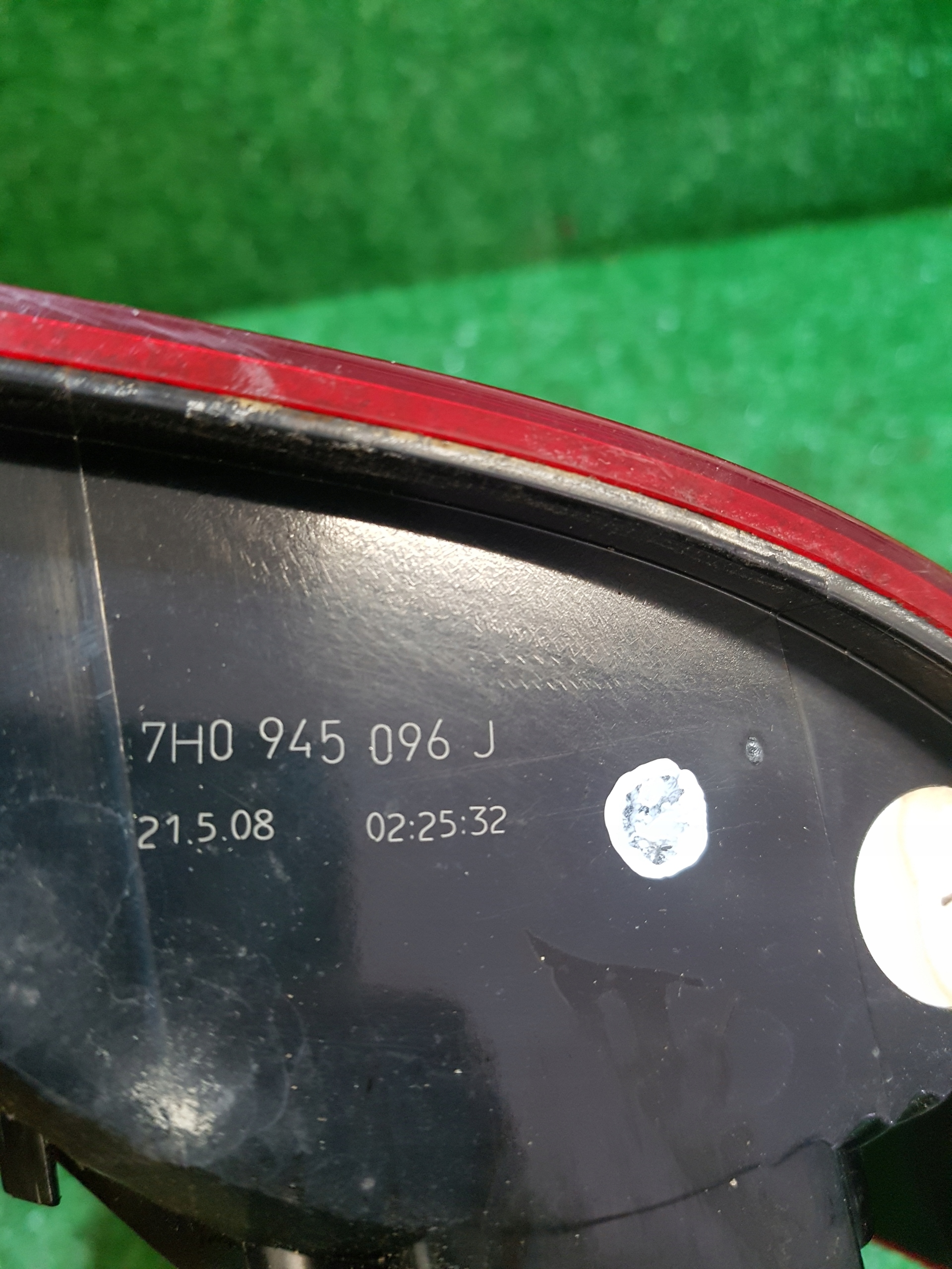 light right rear VOLKSWAGEN T5 2008 7H0945096J