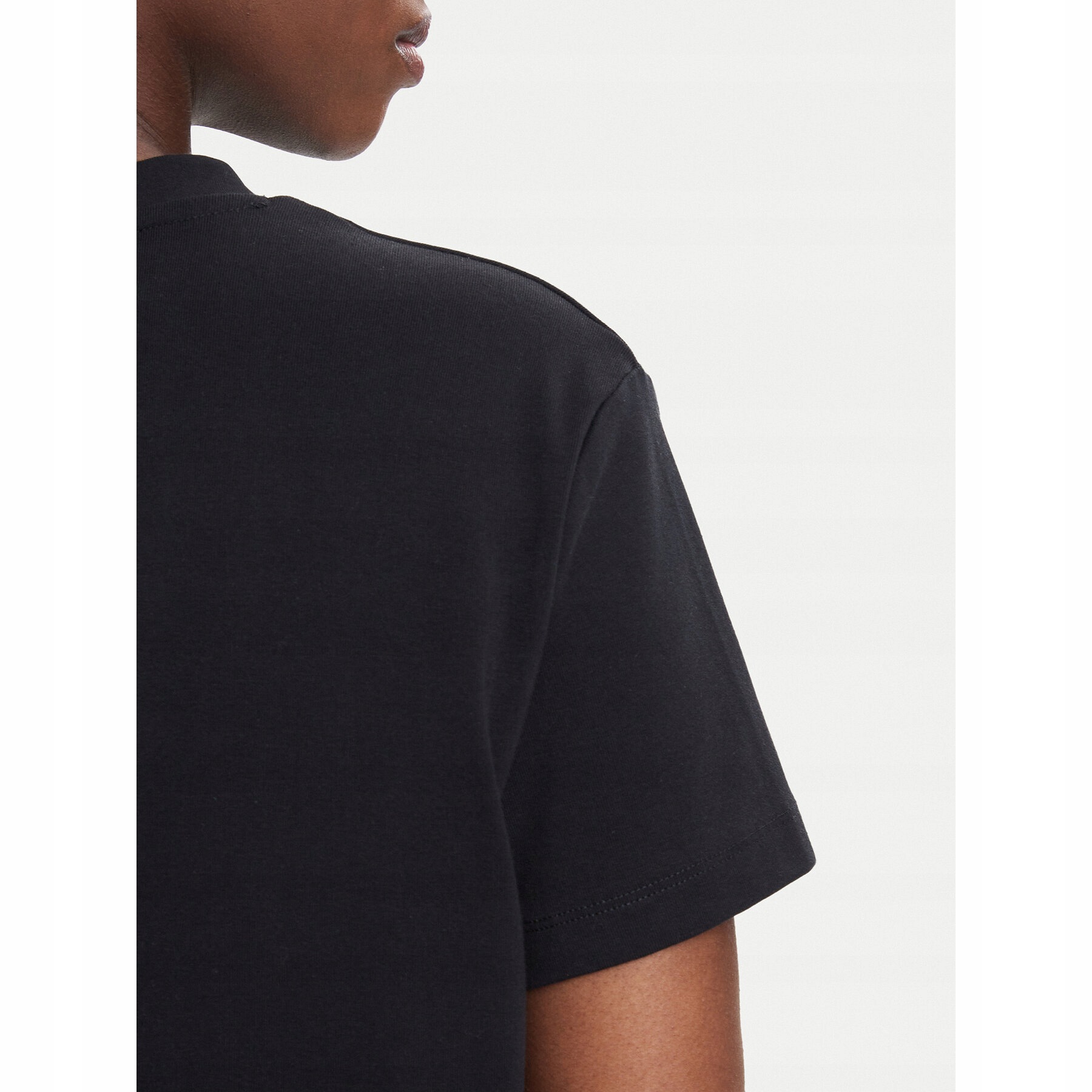Damskie T-Shirt V6YI04K4268 czarny