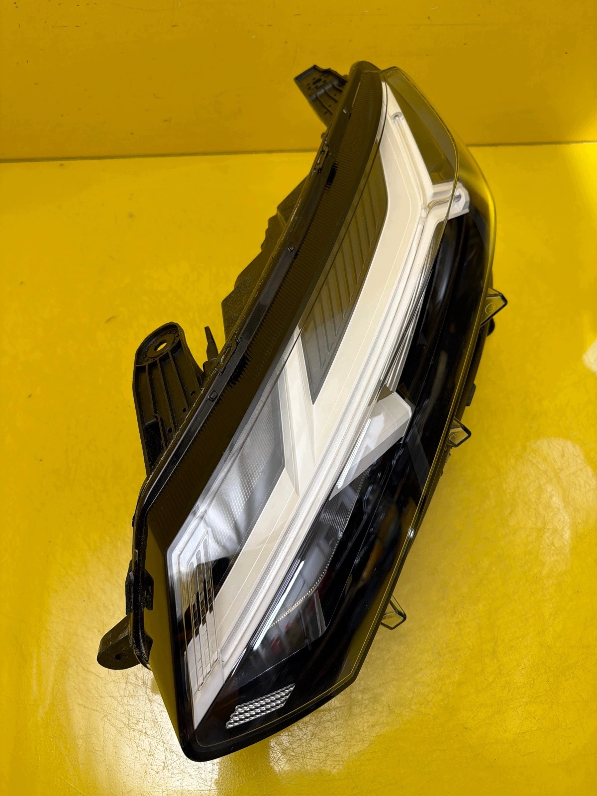 light left Dacia Sandero III 2020- Full Led 260603392R