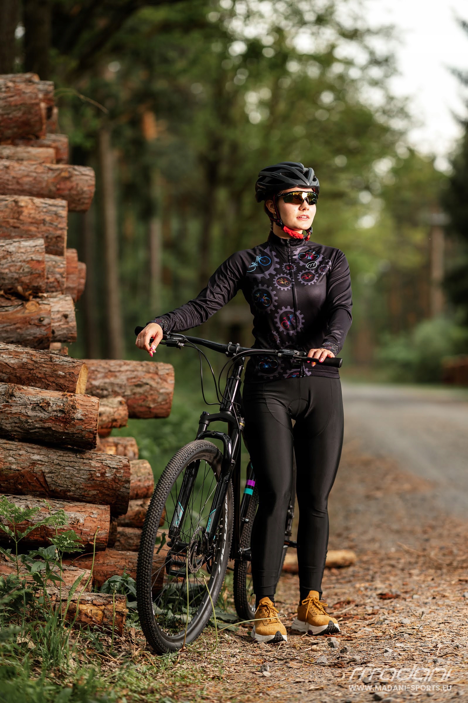 Madani: koszulka rowerowa damska CLOCK, r. XL Rękaw długi rękaw