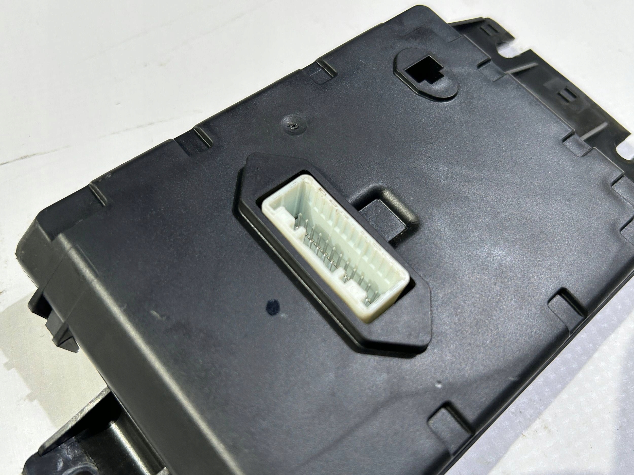 control unit module of the heating Dodge Charger Challenger 2015r