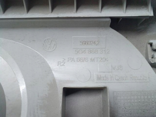 cover SLUPKA right VW GOLF VII 5G0868316