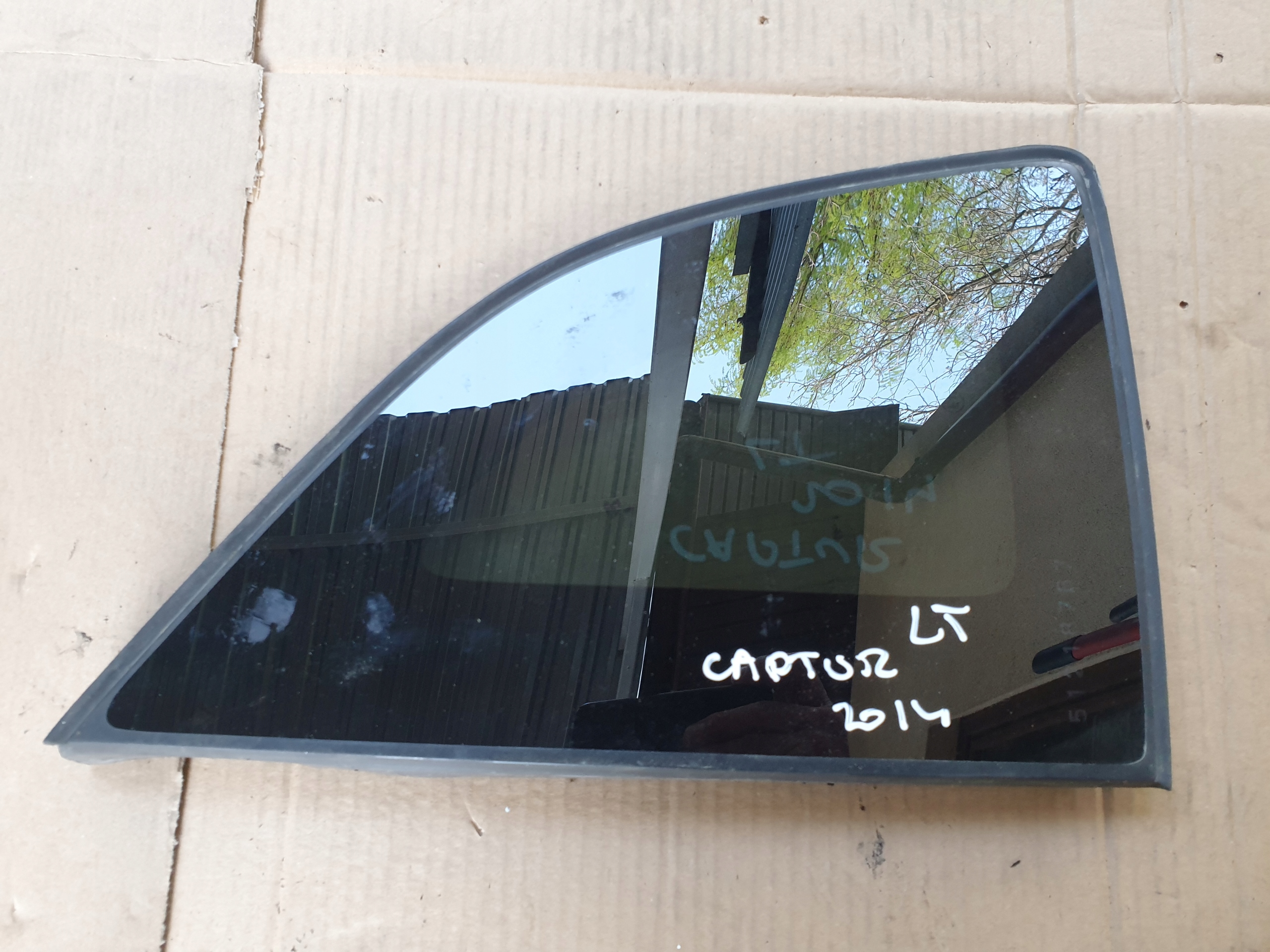 window rear side RENAULT CAPTUR and 2014- left