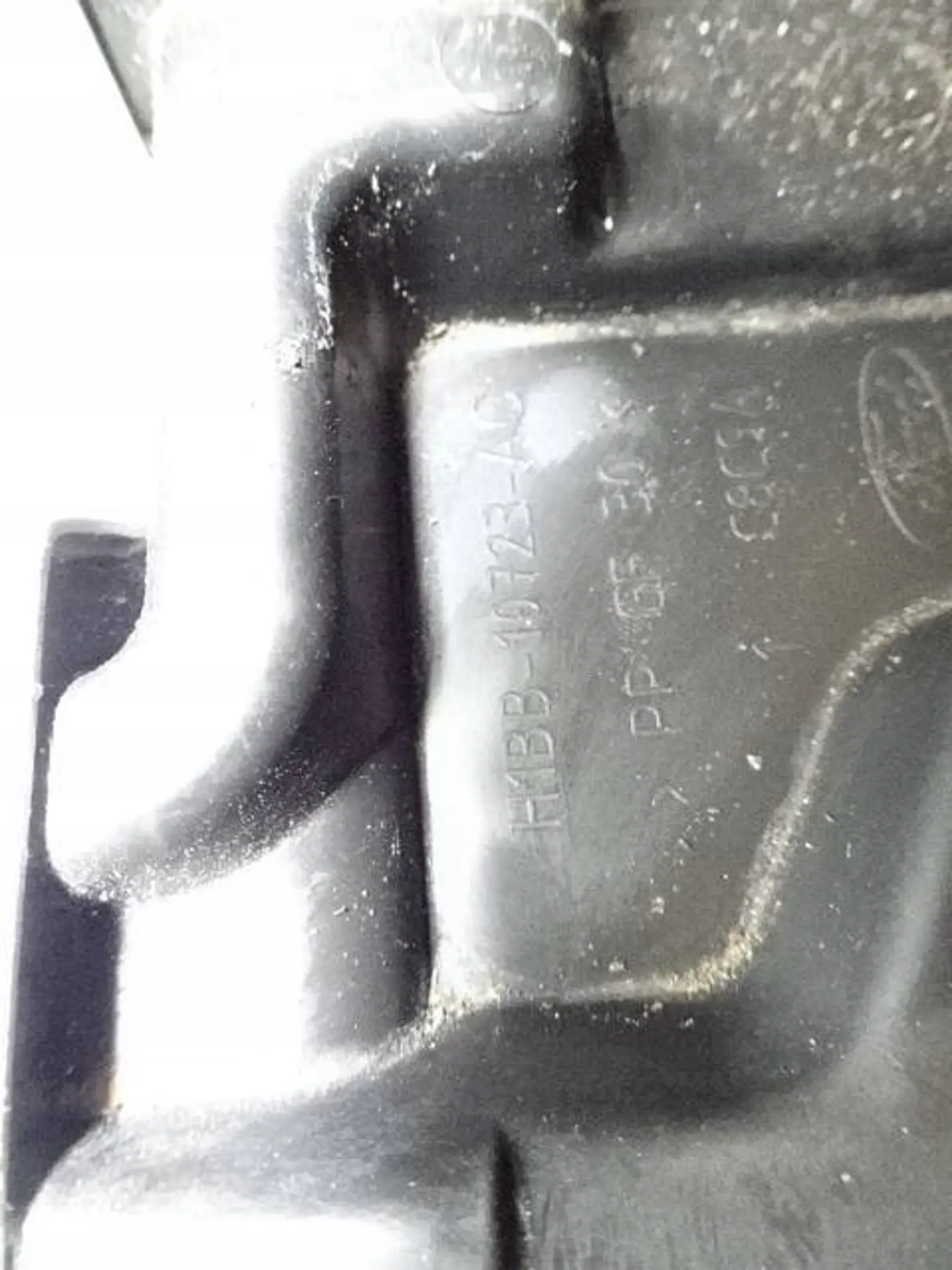 Obudowa akumulatora Ford Fiesta MK8 Numer katalogowy oryginału F1BB10723AC