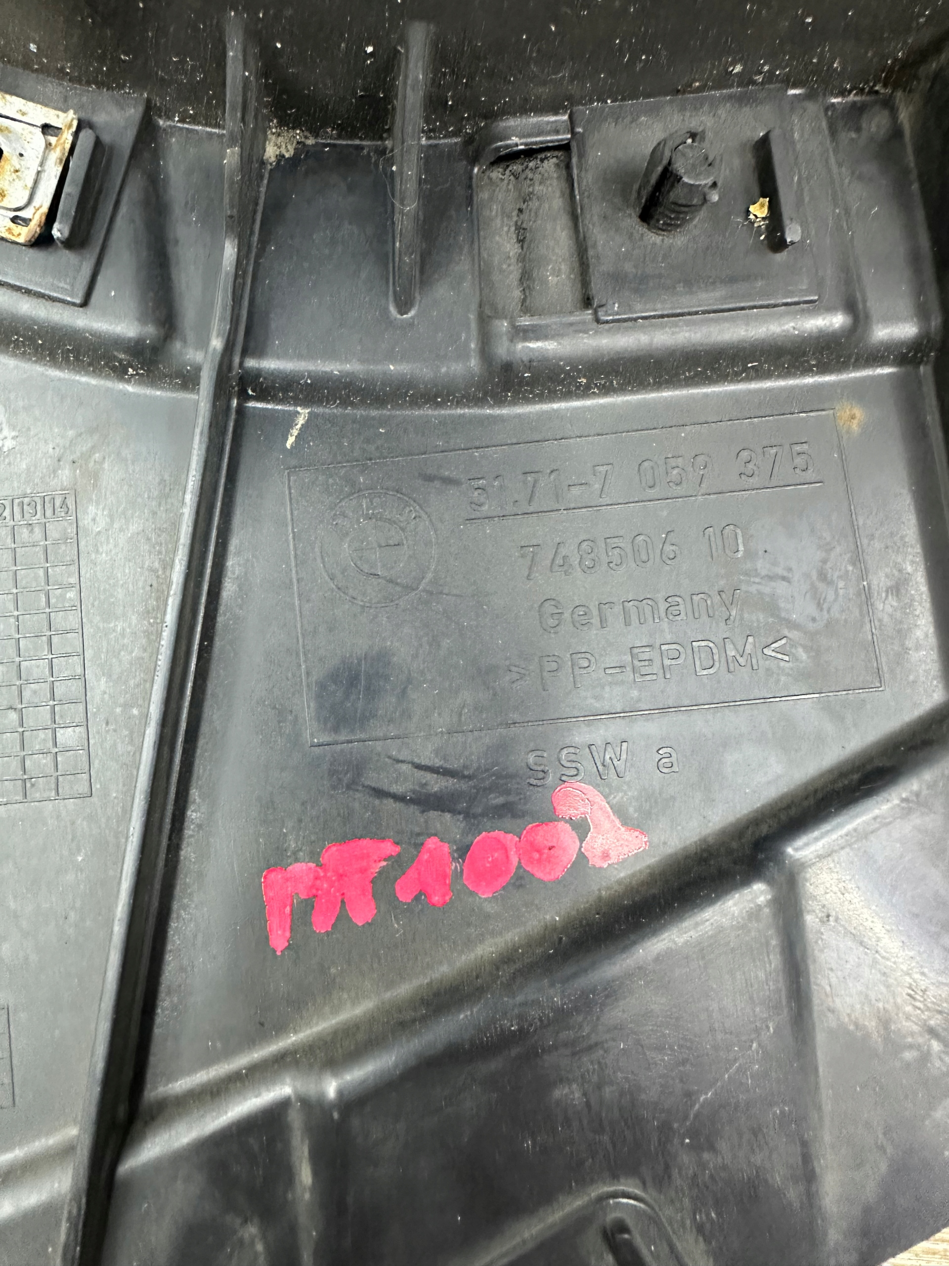 BMW 1 E81 E87 mudguard left front left front part rear original 7059375