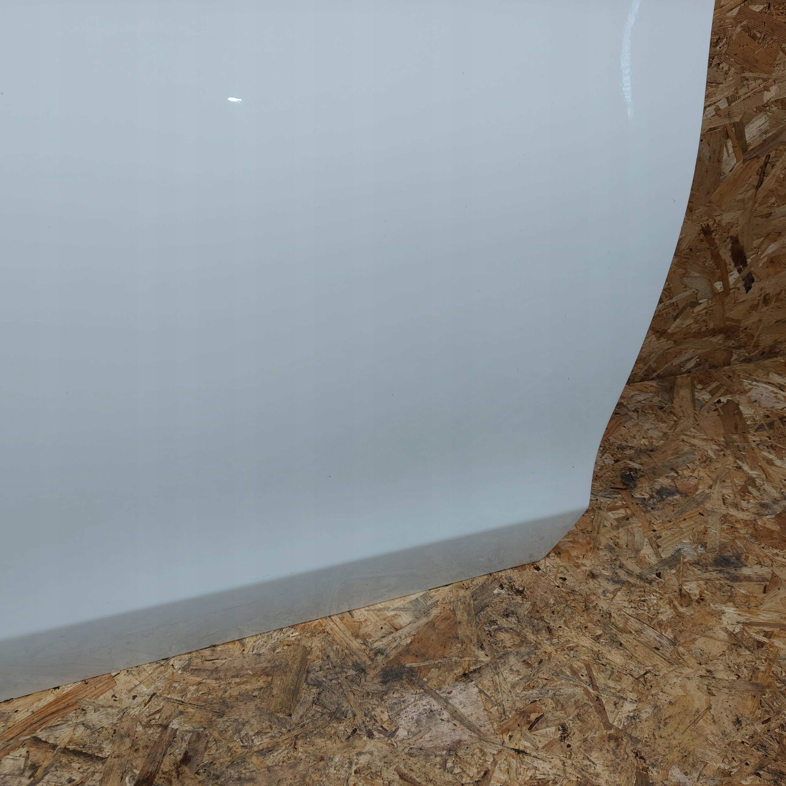 door rear. rear part side right Toyota Yaris III