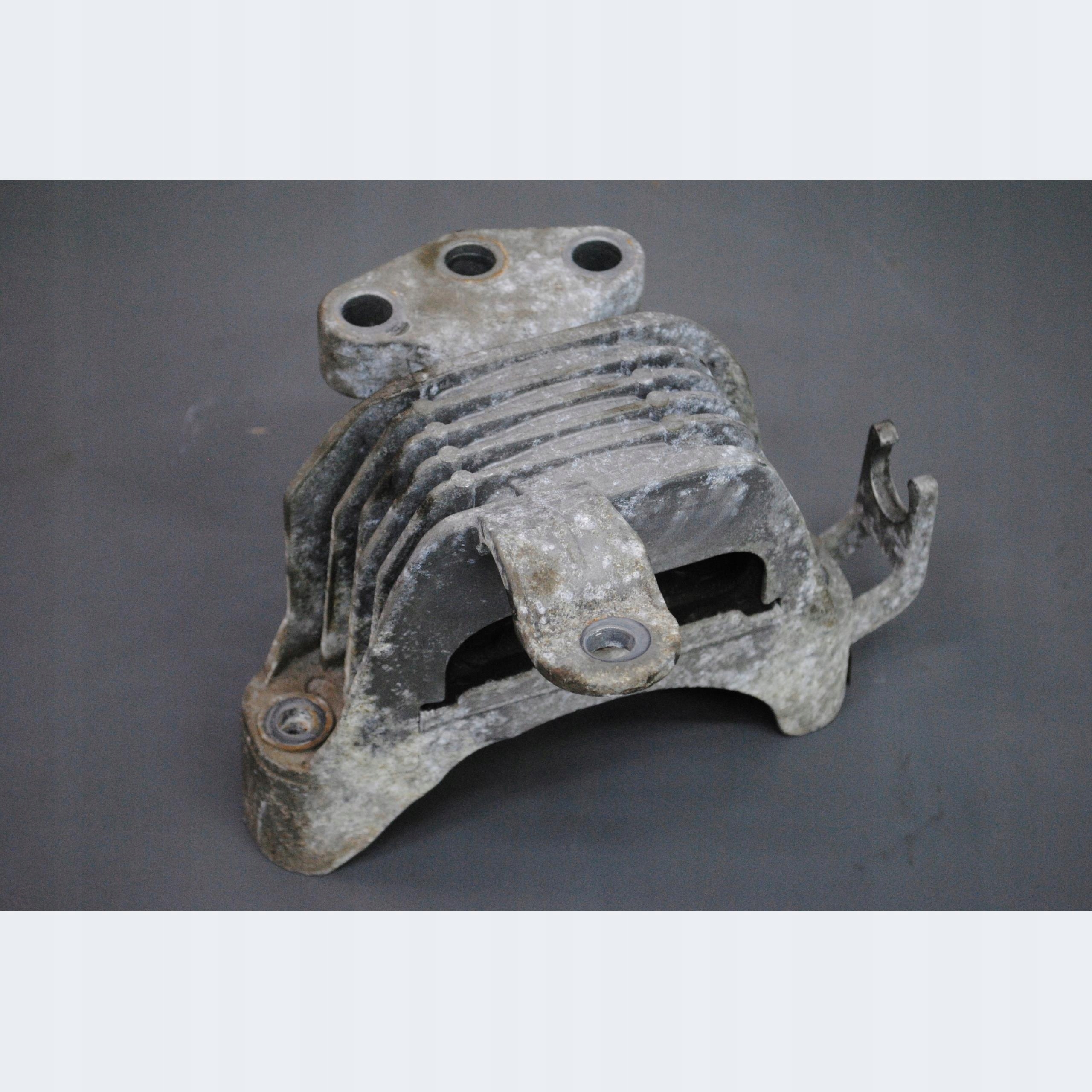 engine mount OPEL ZAFIRA C 2.0 CDTI 13347451