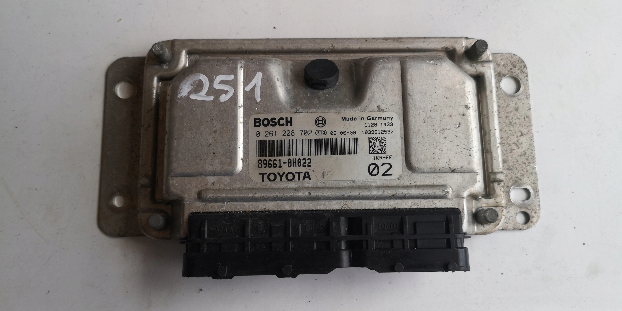 computer ECU TOYOTA AYGO 0261208702 89661-0H022 10