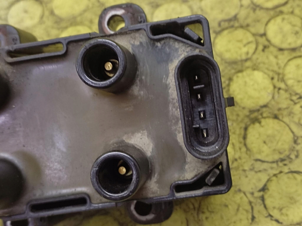RENAULT CLIO II 1.2 coil ignition 7700873701
