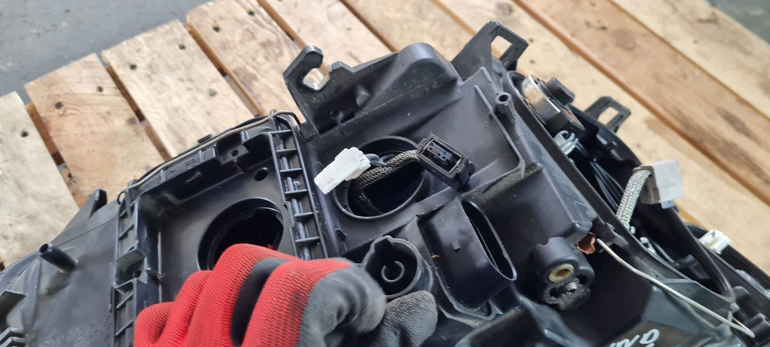 Q5 8R SQ5 LIFT light left left front front ANGLIK 8R0941005A
