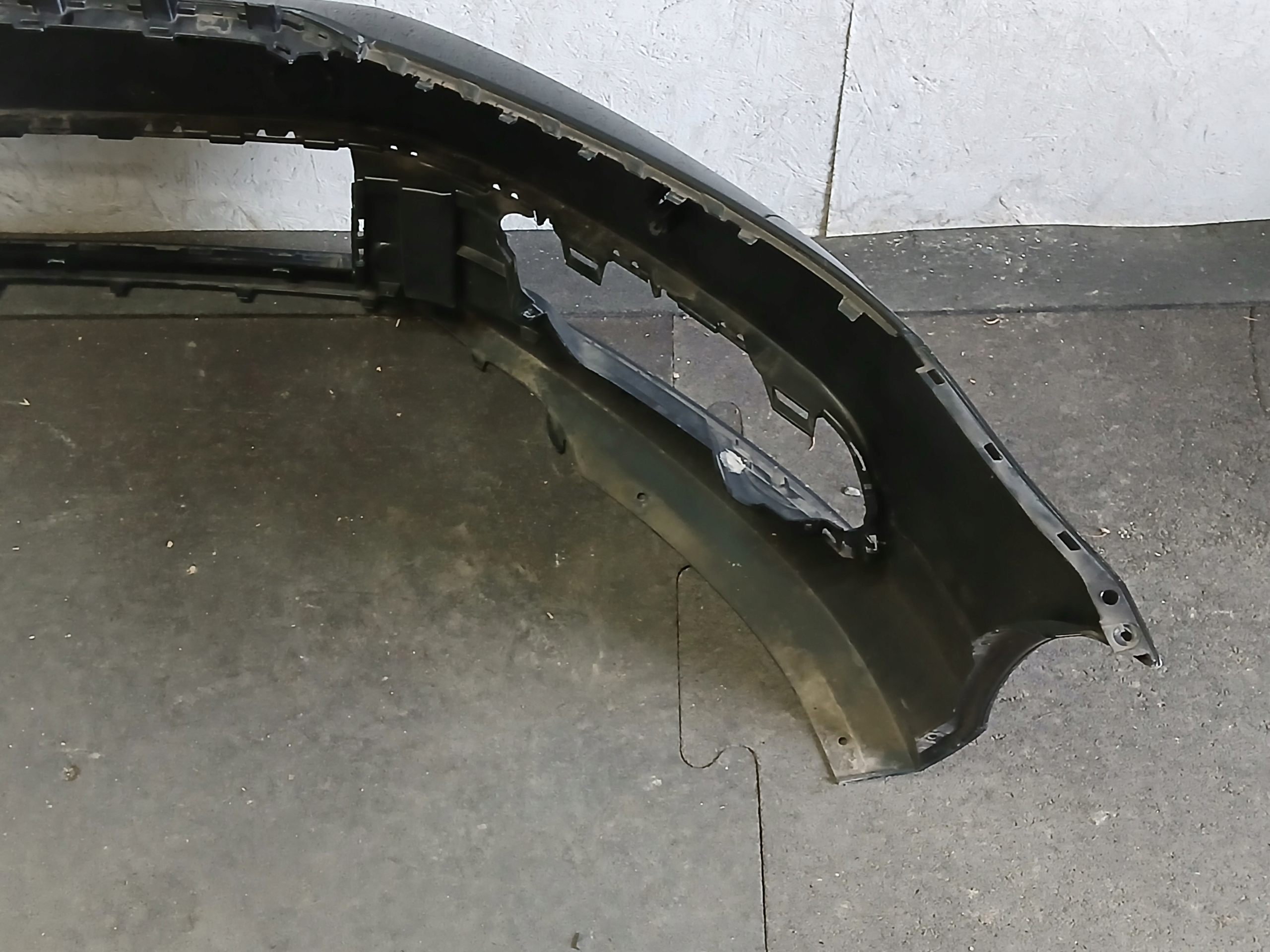 bumper front VW PASSAT B7