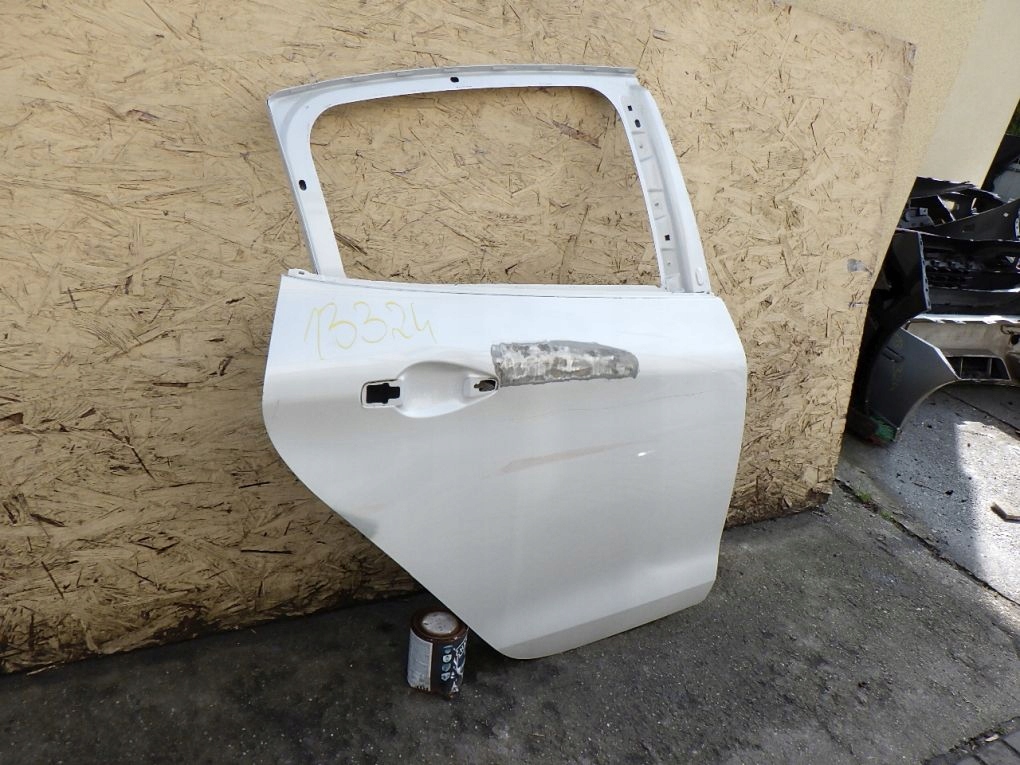 PEUGEOT 208 door right rear.