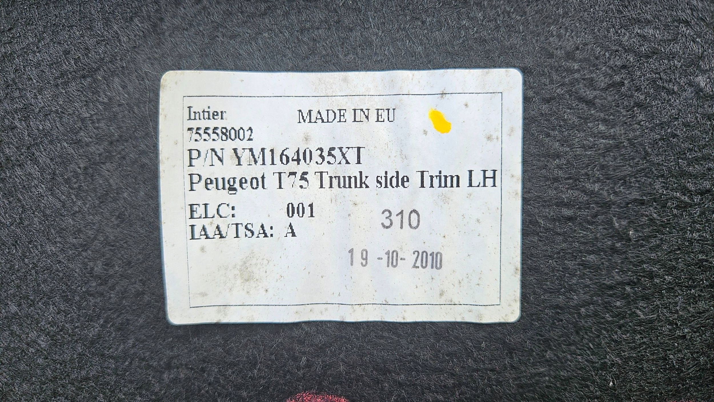 Peugeot RCZ ym164035xt left side upholstery boot